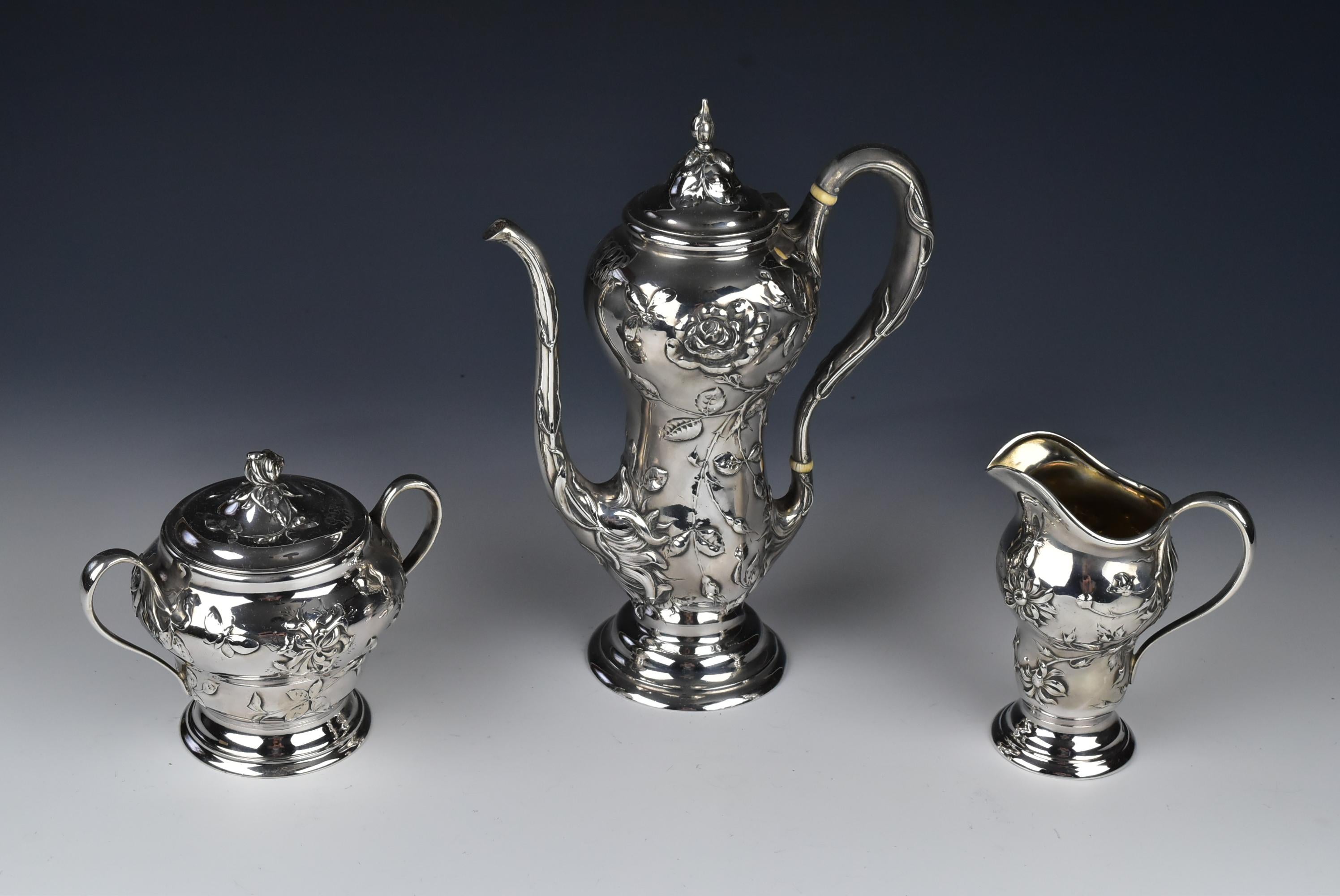 Marcus & Co. of New York Four-Piece Sterling Silver Cocoa or Hot Chocolate Set In Good Condition In Newport, NH