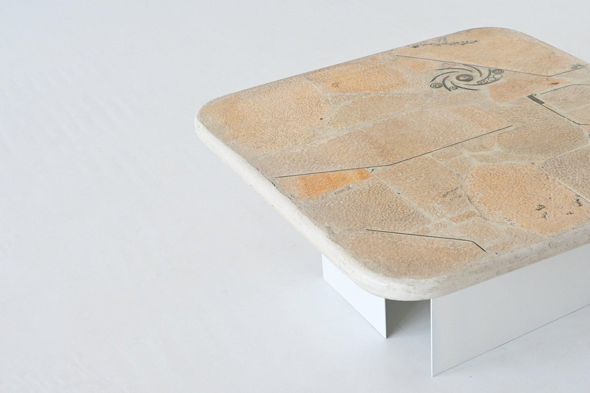 Marcus Kingma square shaped coffee table in white The Netherlands 1992 In Good Condition In Etten-Leur, NL