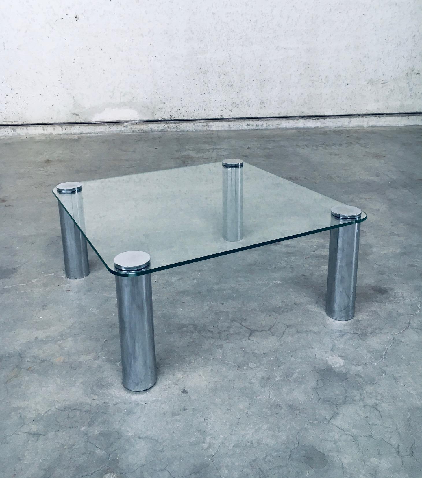 Table basse moderniste MARCUSO, Italie, années 1970 en vente 1