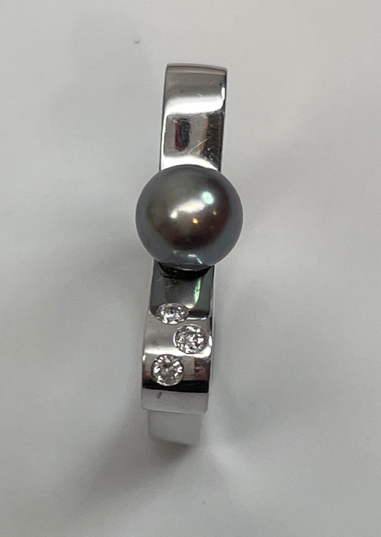 Contemporary Marcy Feldman Black Pearl and Diamond Art Ring For Sale
