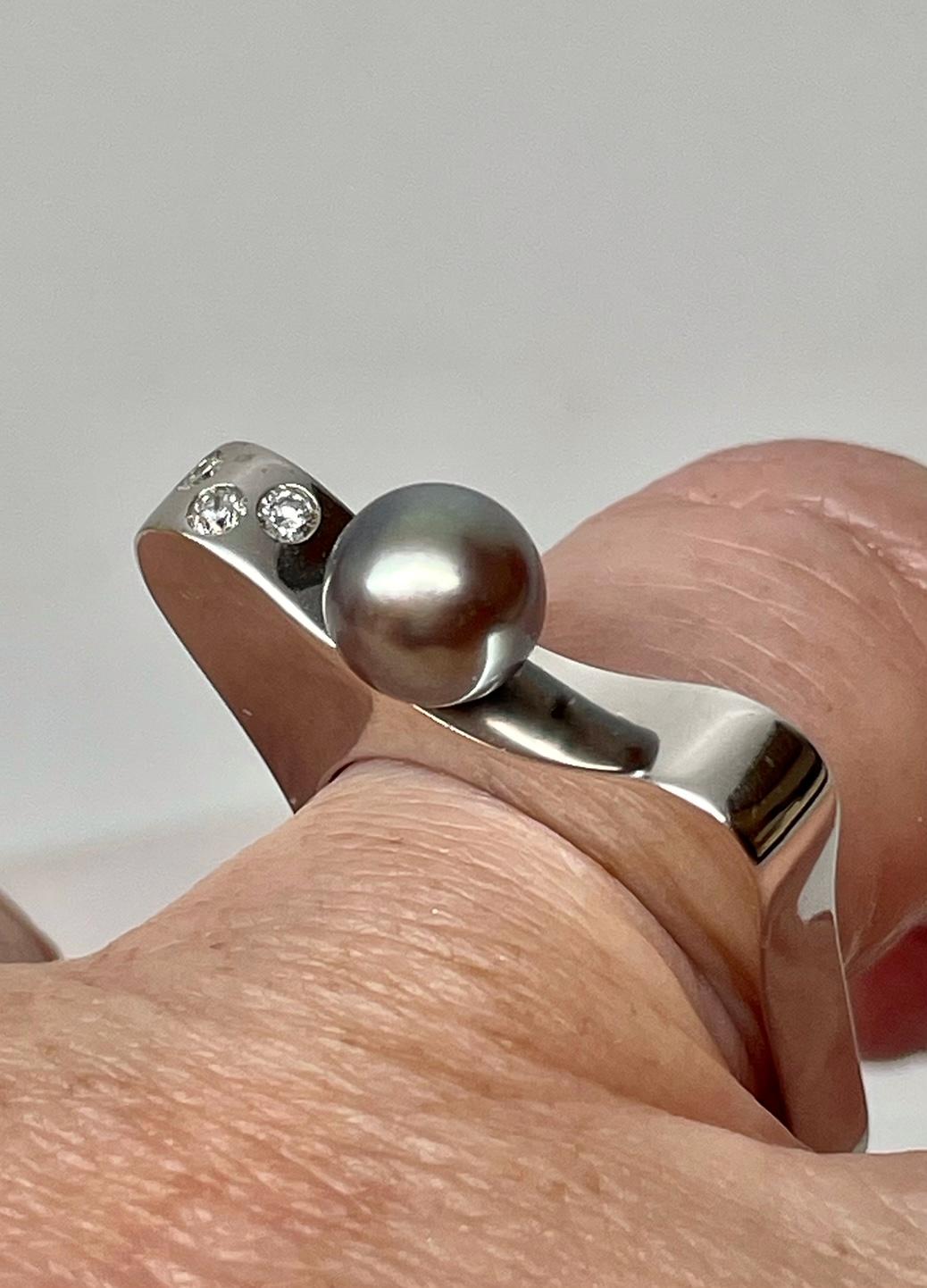 Marcy Feldman Black Pearl and Diamond Art Ring In New Condition For Sale In Huntington Woods, MI