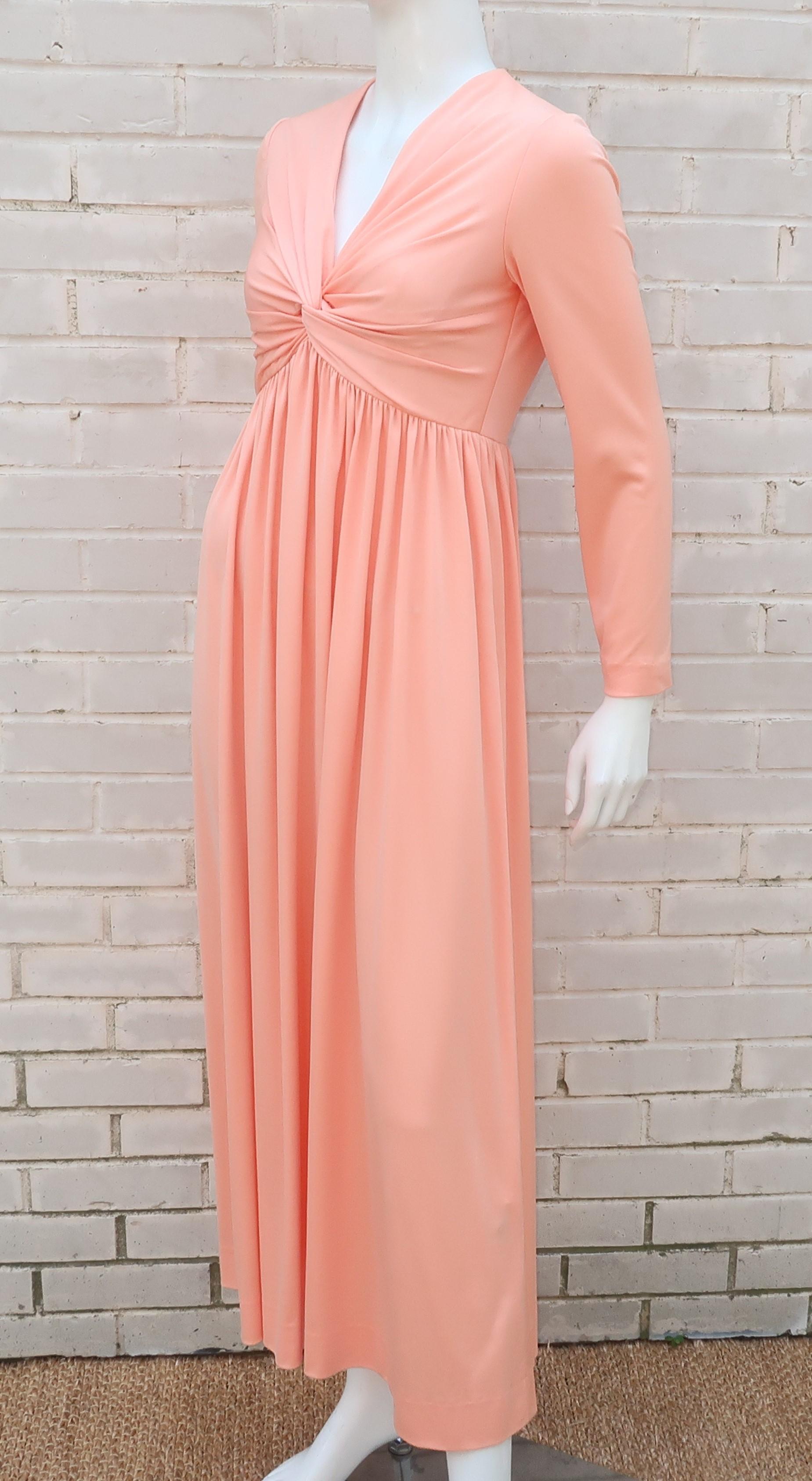 Mardi Gras Peach Jersey Maxi Evening Dress, C.1970 In Good Condition For Sale In Atlanta, GA