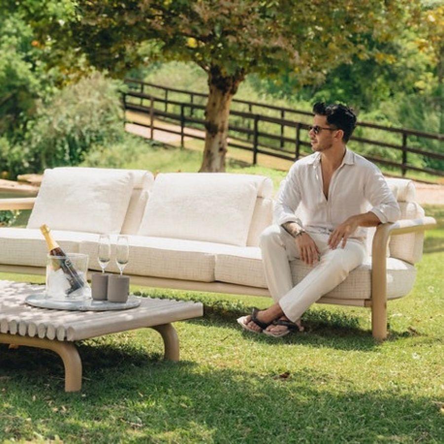 Maré Sofa, Contemporary Indoor/Outdoor Design with Handcrafted Design im Zustand „Neu“ im Angebot in Porto, PT
