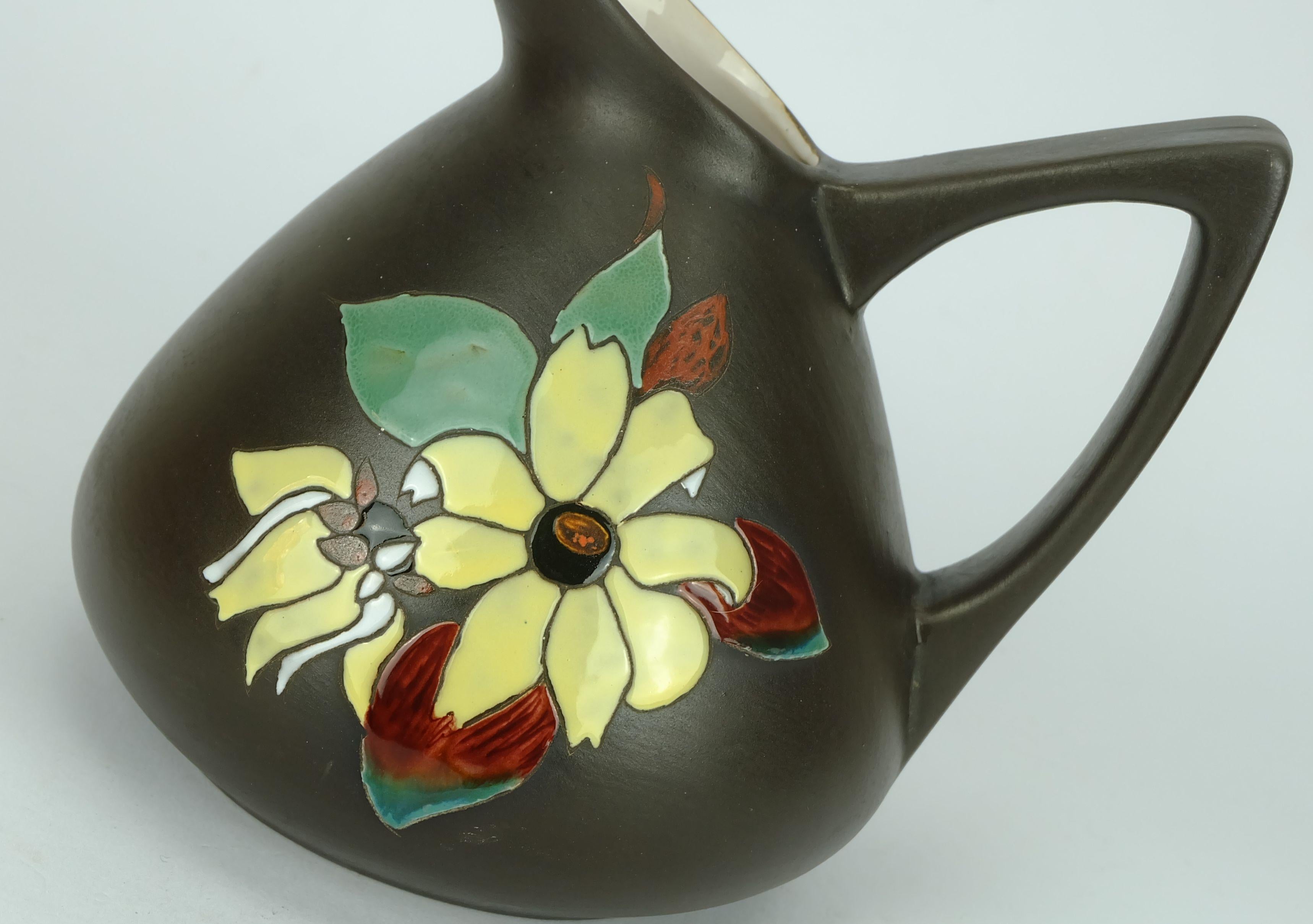 marei keramik mid century 1950s VASE with floral decor model 48 19 In Good Condition For Sale In Mannheim, DE
