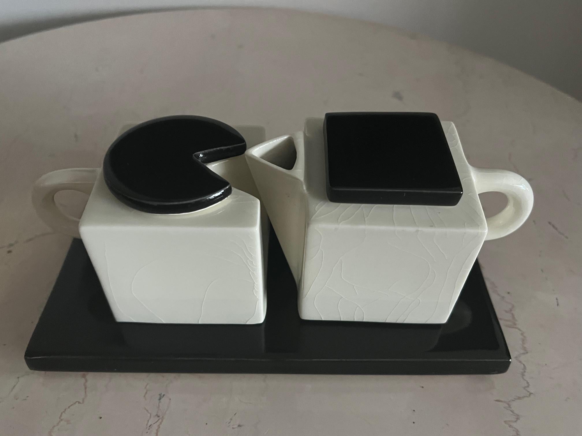 Marek Cecula Keramik-Set (Postmoderne) im Angebot