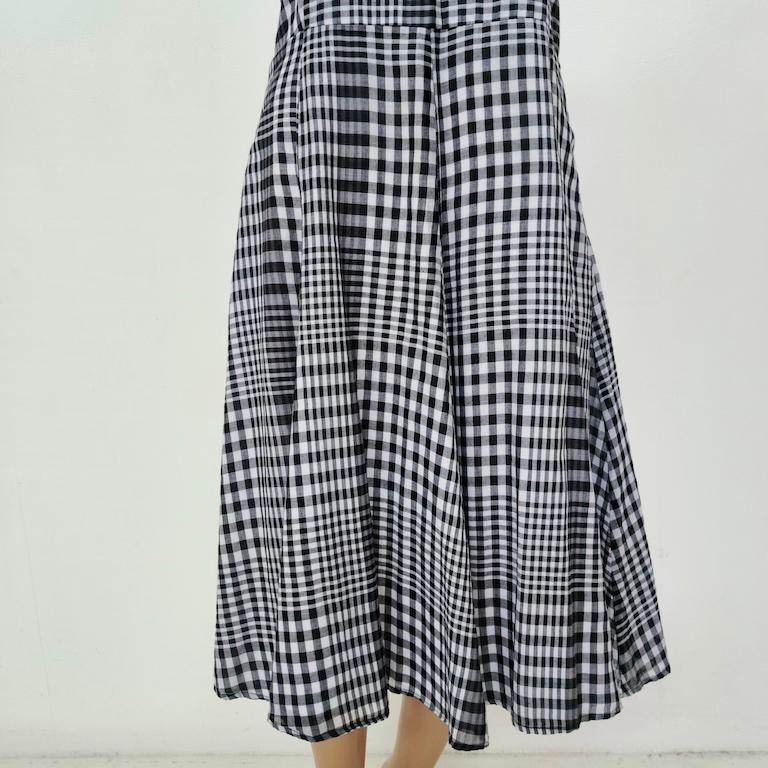 De las mujeres Marella sleeveless midi dress in crisp black-and-white en venta