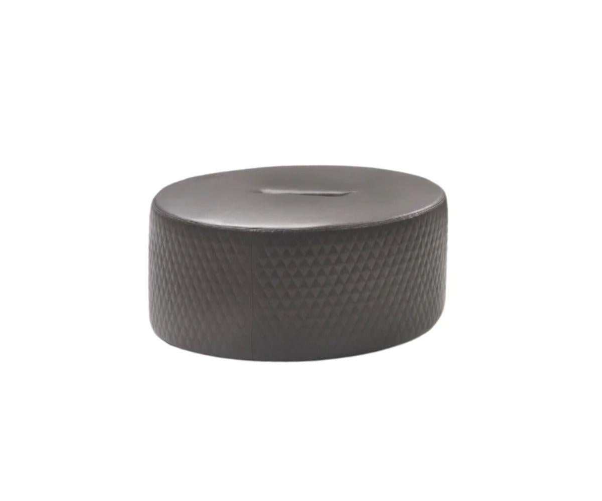 Les poufs River fabriqués à la main avec des matériaux de haute qualité sont parfaits pour votre intérieur.

Cuir Lusso Acquario Marrone