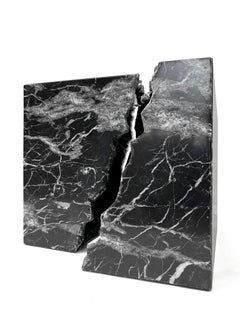 ESCULTURA Abstracta Mármol Negro Marquina Rayo Contemporáneo Artista Mareo Rodriguez