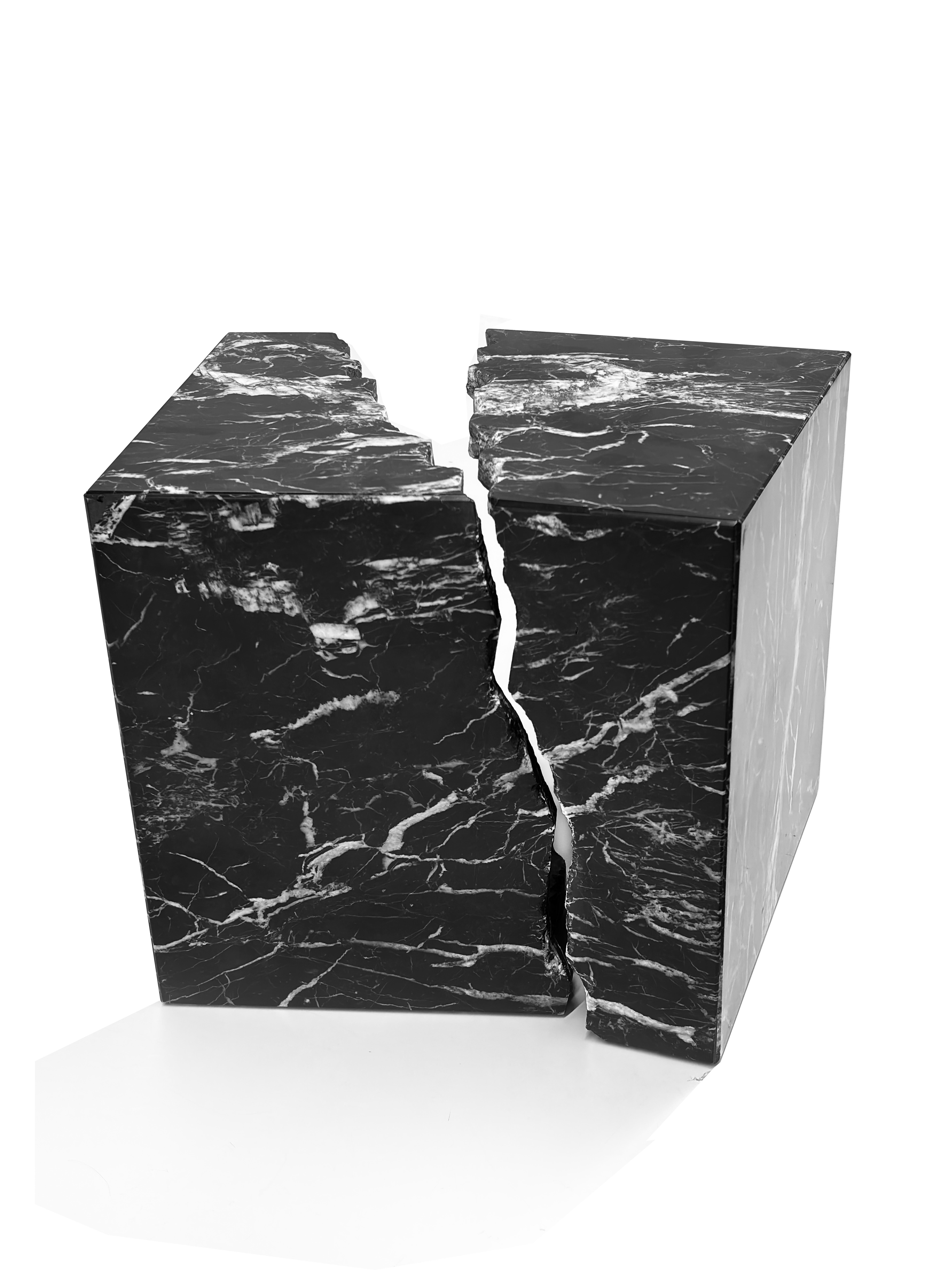 SCULTURA Astratta Marmo Nero Marquina Ray Artista Contemporaneo Mareo Rodriguez in vendita 4