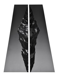 SCULPTURE Abstract Monolith Black Resine Ray Contemporay Artist Mareo Rodriguez
