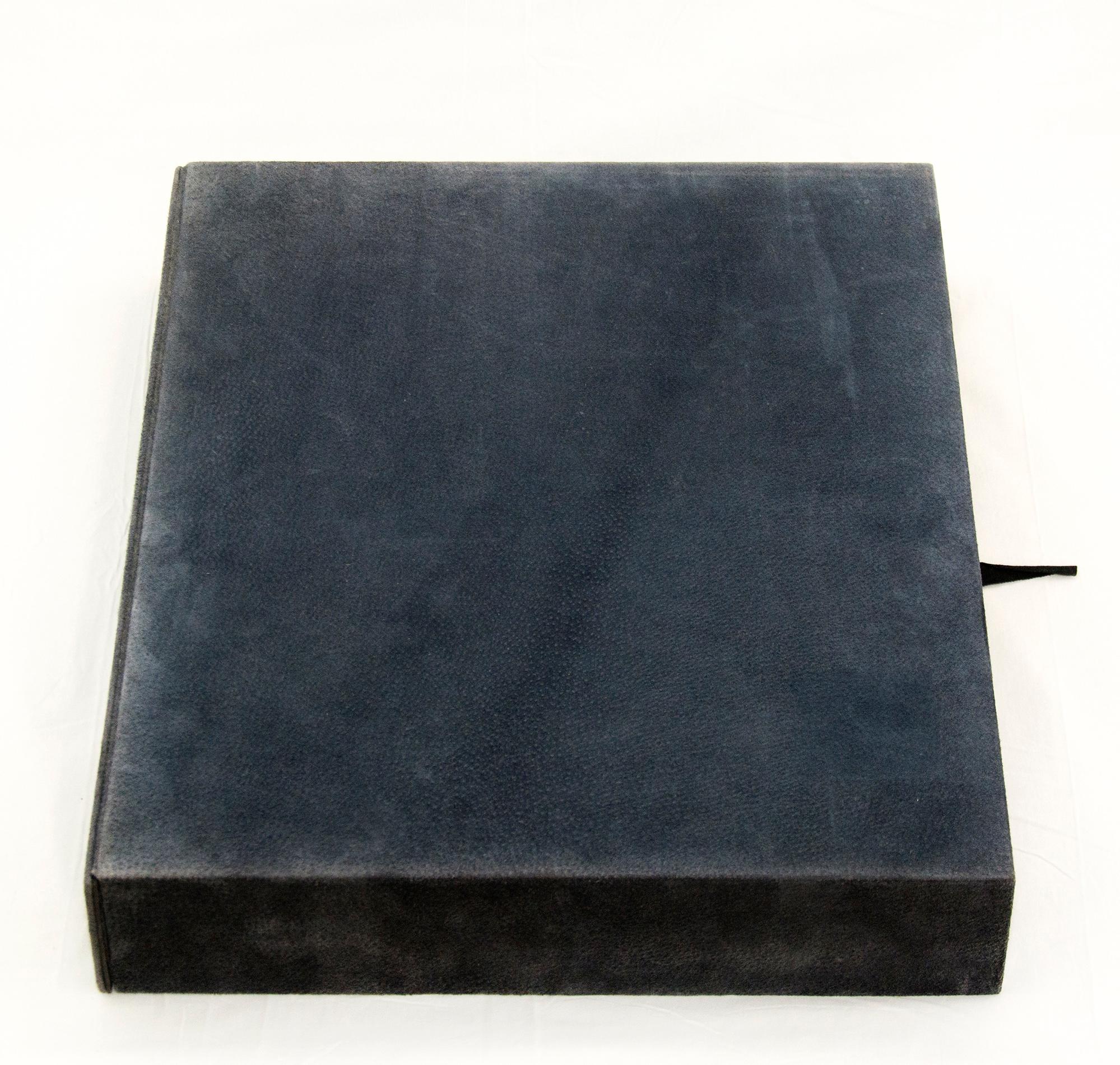 The Journals of Susanna Moodie 57/100 - livre de poèmes originaire et illustré en vente 3