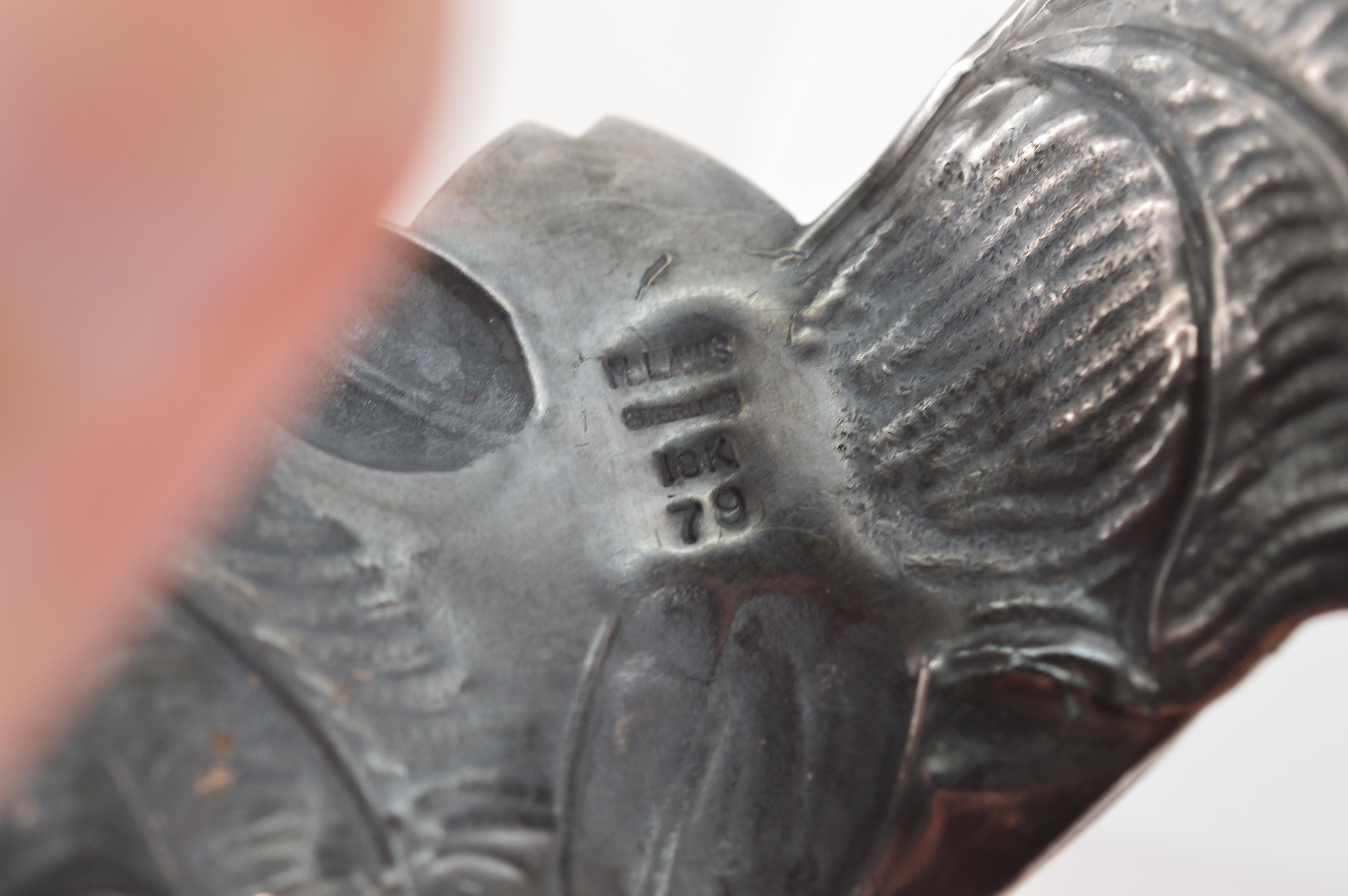 Margaret Barnaby Brazalete de plata de ley y oro de 18 quilates Arte floral en venta 2