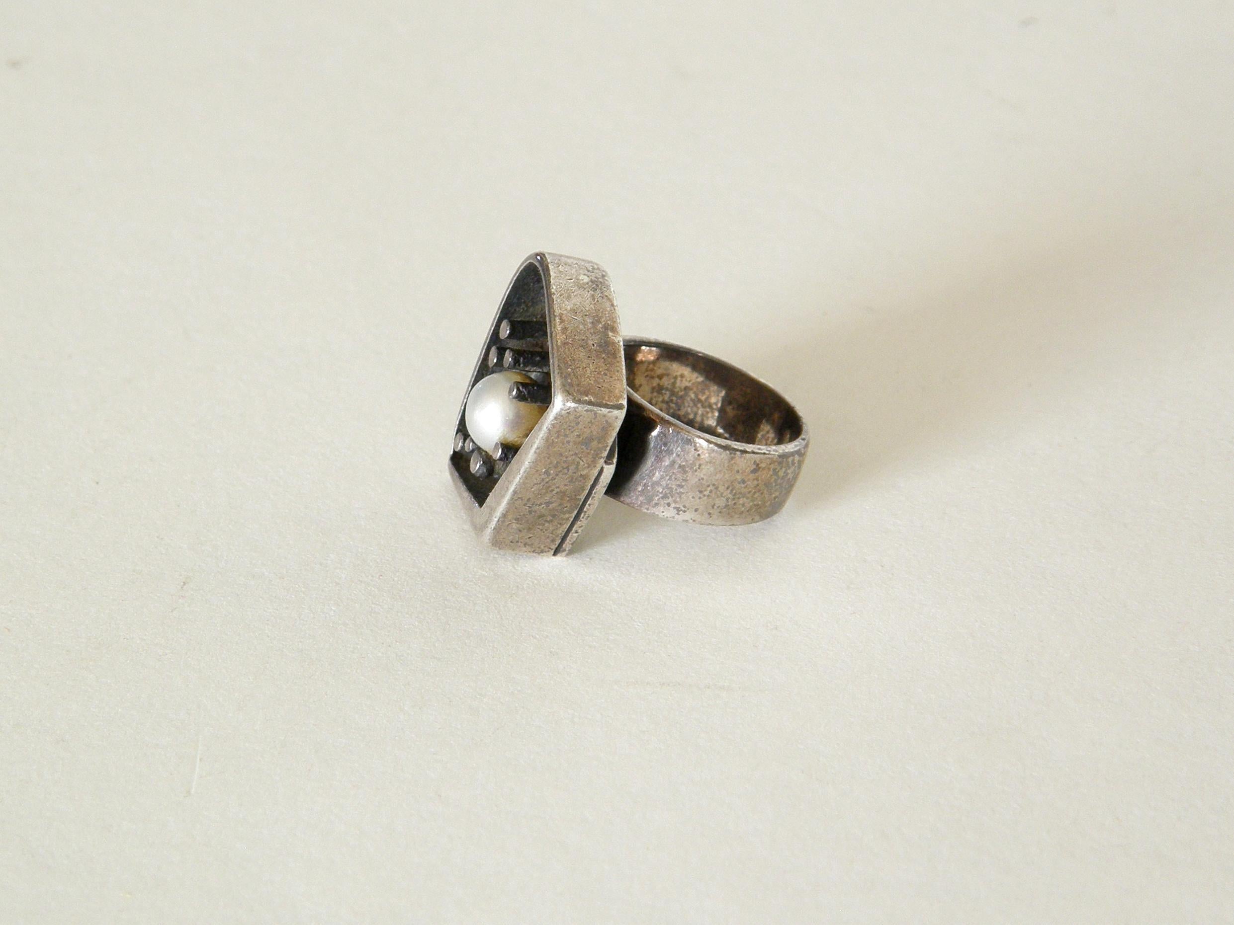 Women's or Men's Margaret De Patta Modernist Sterling Silver Ring with Pearl