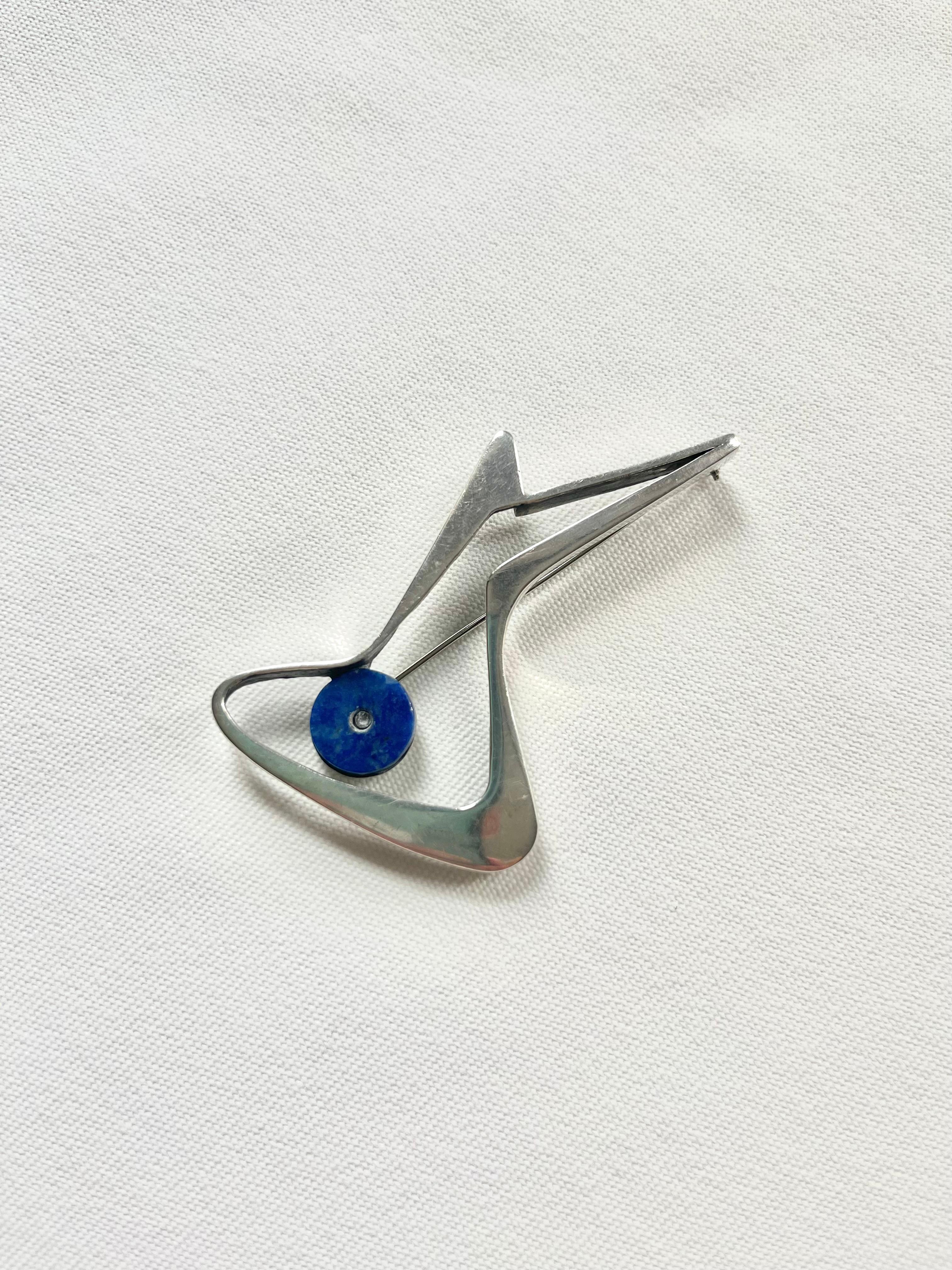 Margaret de Patta Silver and Lapis Brooch 1947-1950 In Good Condition For Sale In New York, NY