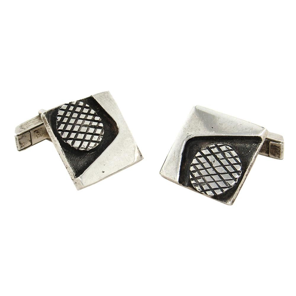 Rare sterling silver cufflinks from Margaret De Patta (1903-1964), one of the most influential and most collected of the 20th mid-century Modernists.  Her adherence to Bauhaus design and risk-taking experiments in art and materials set her apart