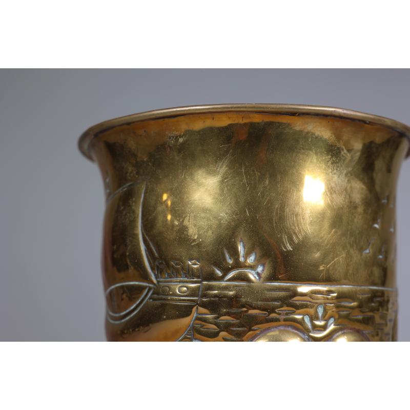 Margaret Gilmour School. An Arts & Crafts brass planter with a galleon at sea. For Sale 4