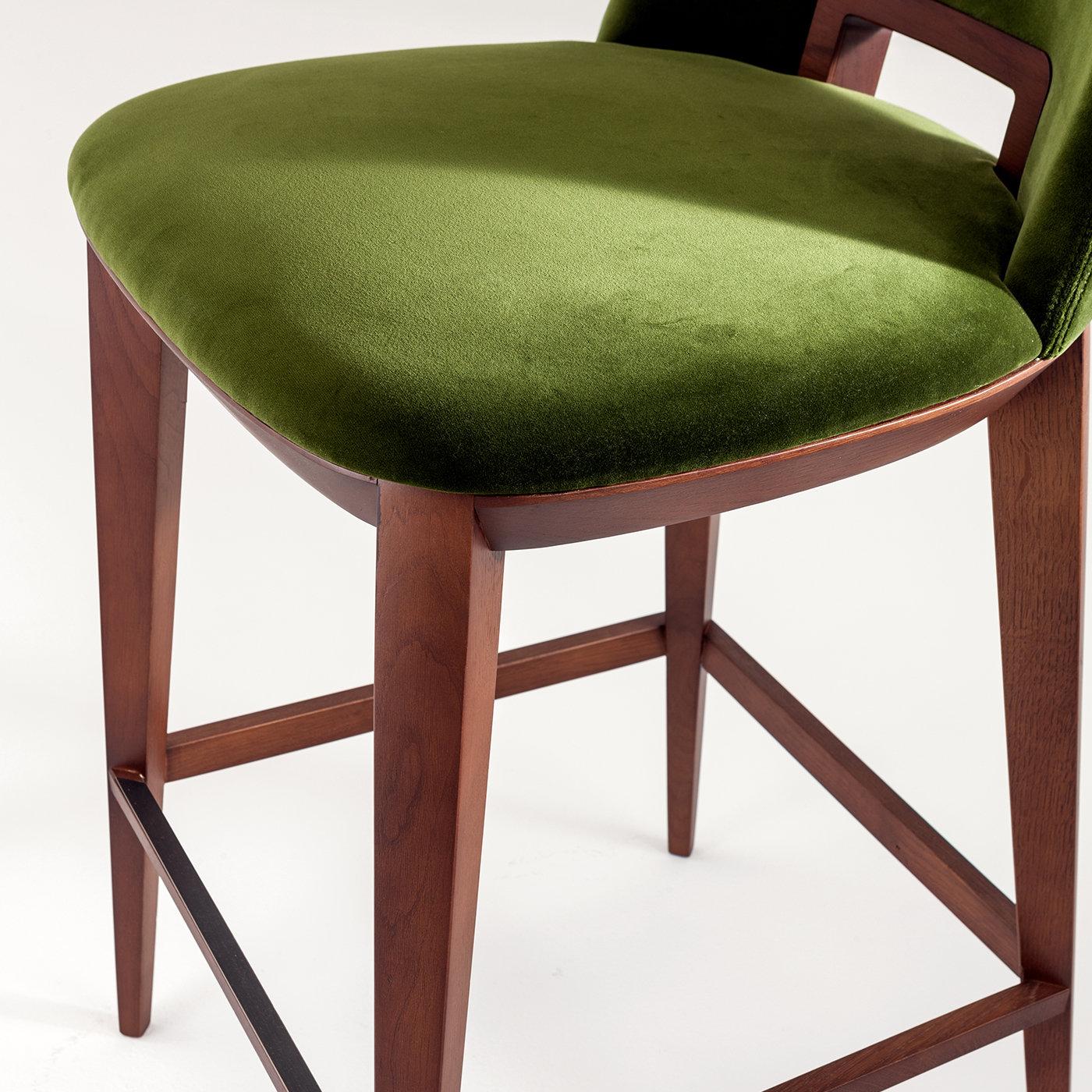 Hand-Crafted Margaret Green Stool by Cesare Arosio For Sale