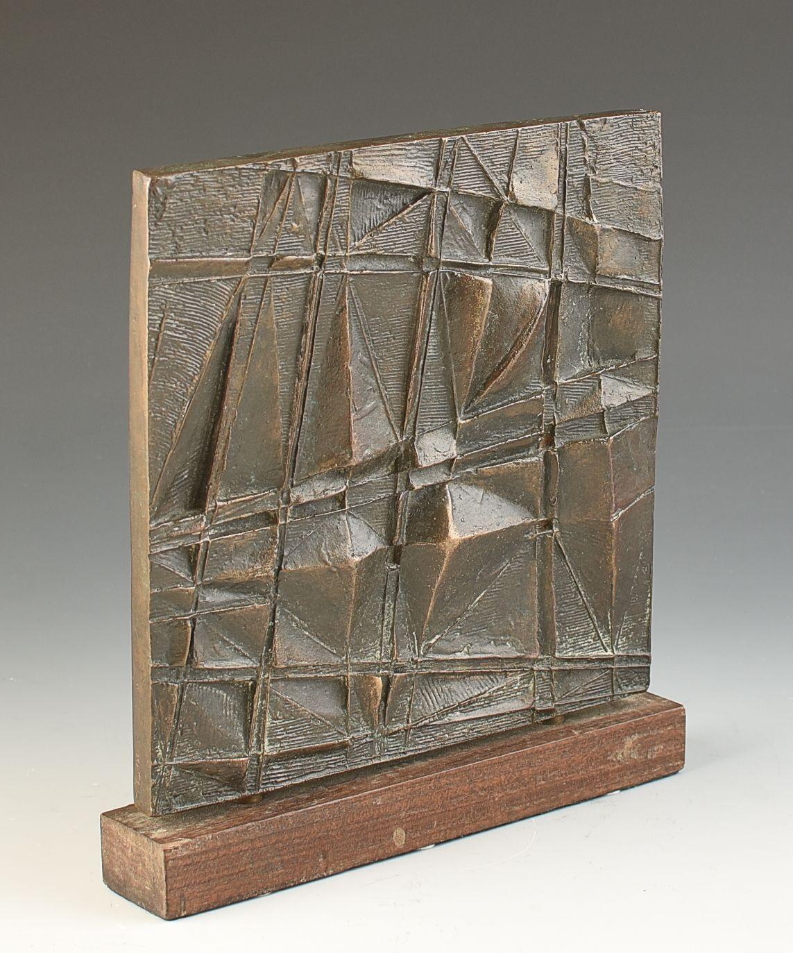 Britannique « DIAMOND RELIEF » SCULPTURE BRUTALISTE de Margaret Lovell, vers 1968 en vente