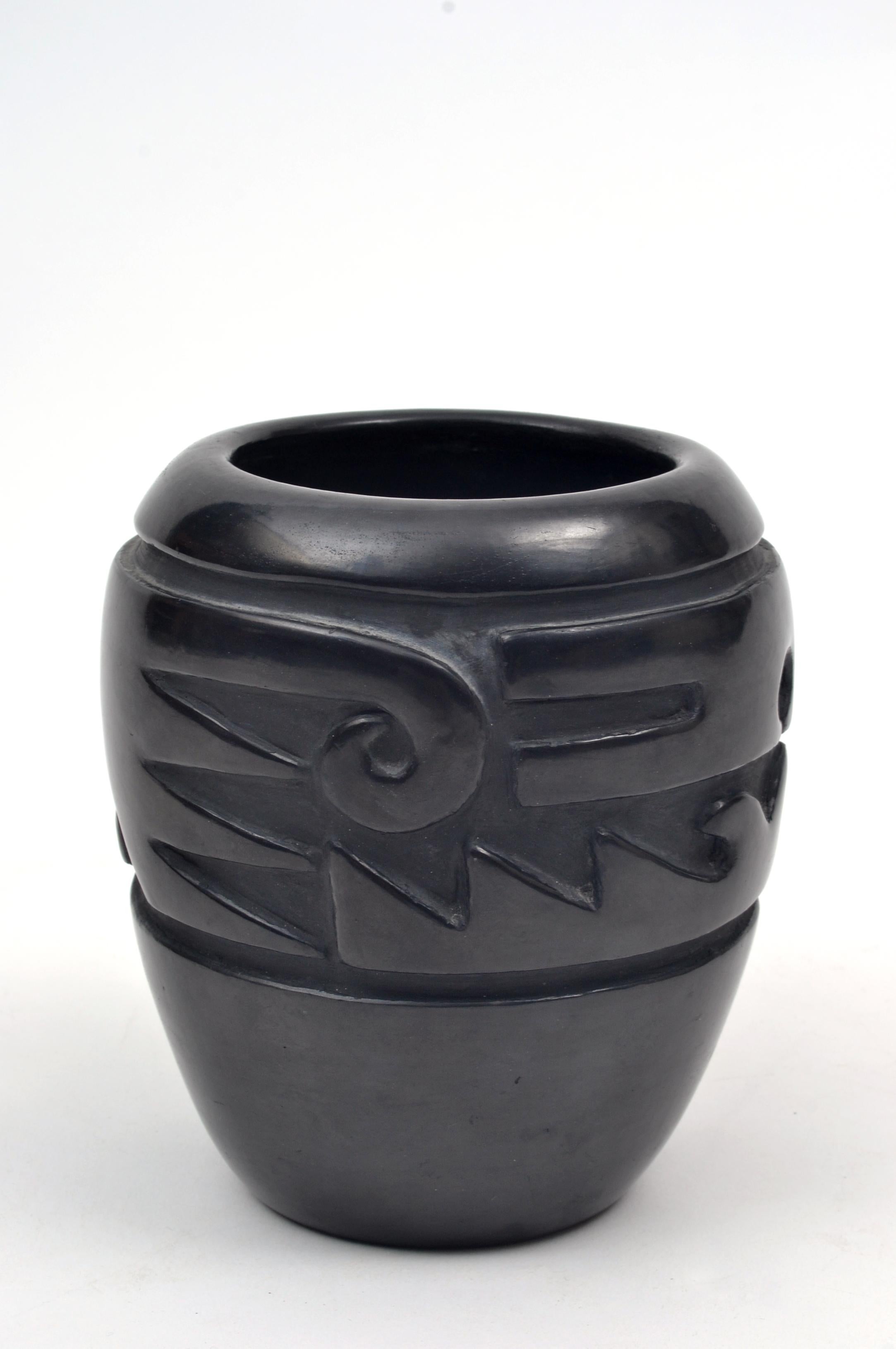 A beautiful piece of Margaret Tafoya pottery. Maria Margarita 