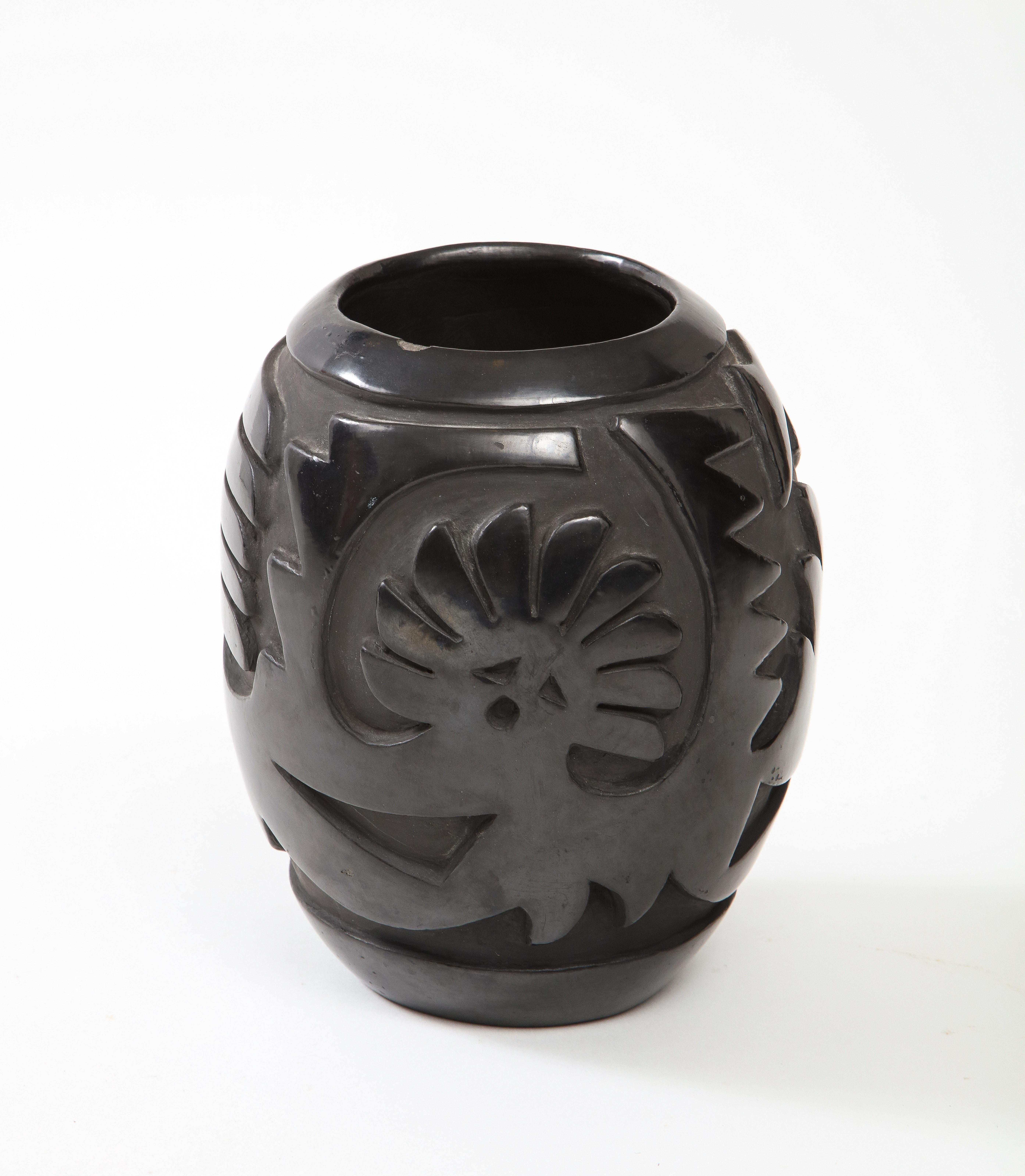 20th Century Margaret Tafoya, Pueblo Carved Black Pottery Vase