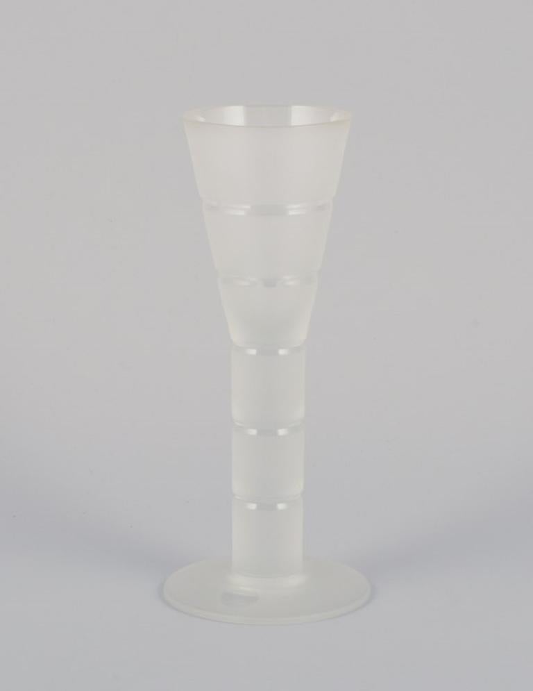 Late 20th Century Margareta Hennix for Reijmyr. Set of three schnapps glasses and liqueur glass For Sale