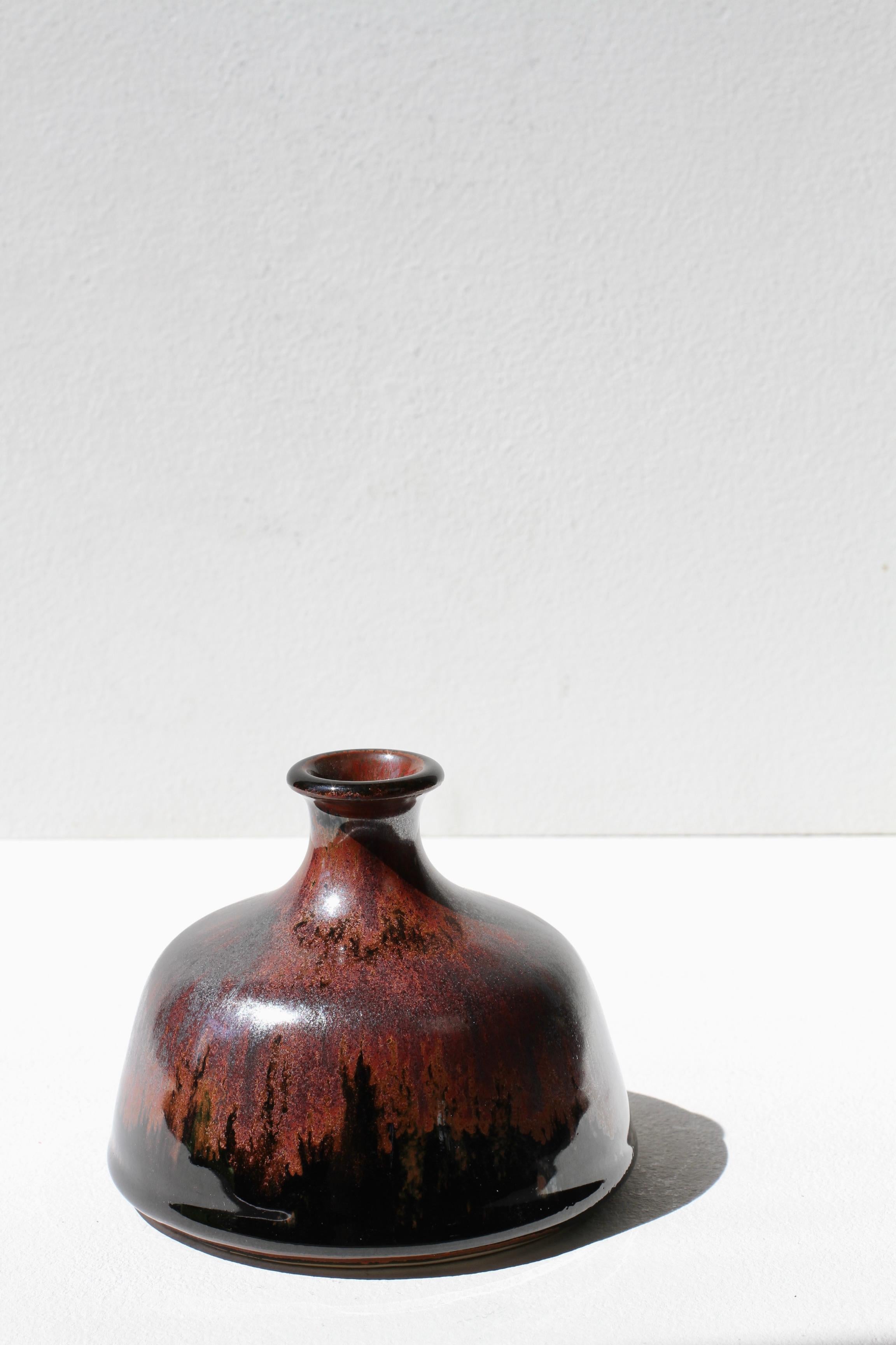 Margarete Schott German Studio Pottery Brown & Black Glazed Vintage Vase c.1984 Excellent état - En vente à Landau an der Isar, Bayern