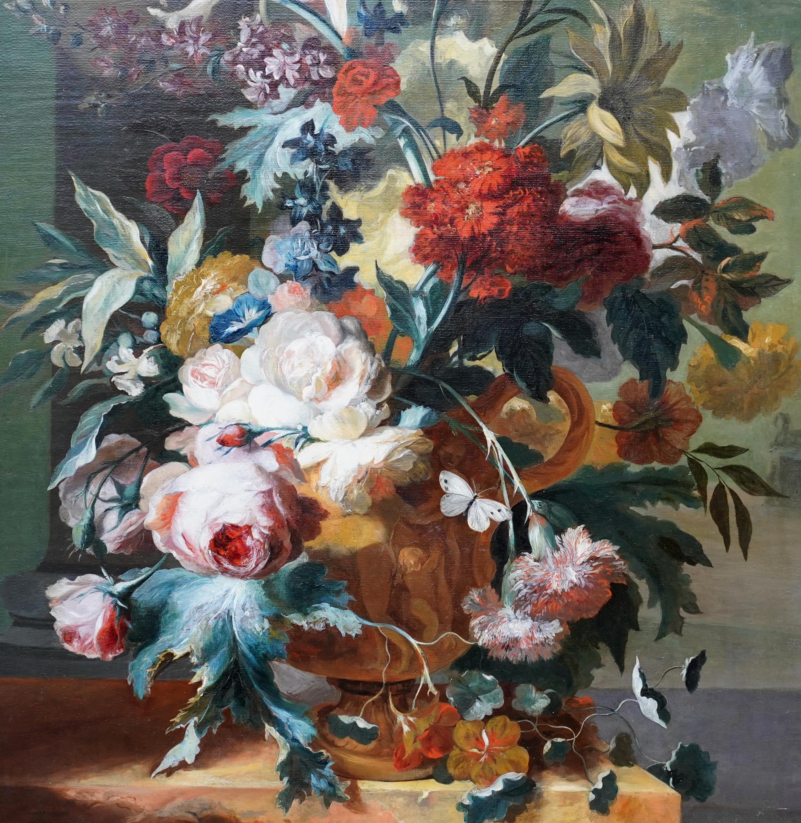 Dieses prächtige niederländische Blumen-Ölgemälde aus dem 18. Jahrhundert wird verso der bekannten Künstlerin Margaretha Haverman zugeschrieben, der einzigen Schülerin von Jan van Huysum, und hat eine ausgezeichnete Provenienz. Es wurde um 1740