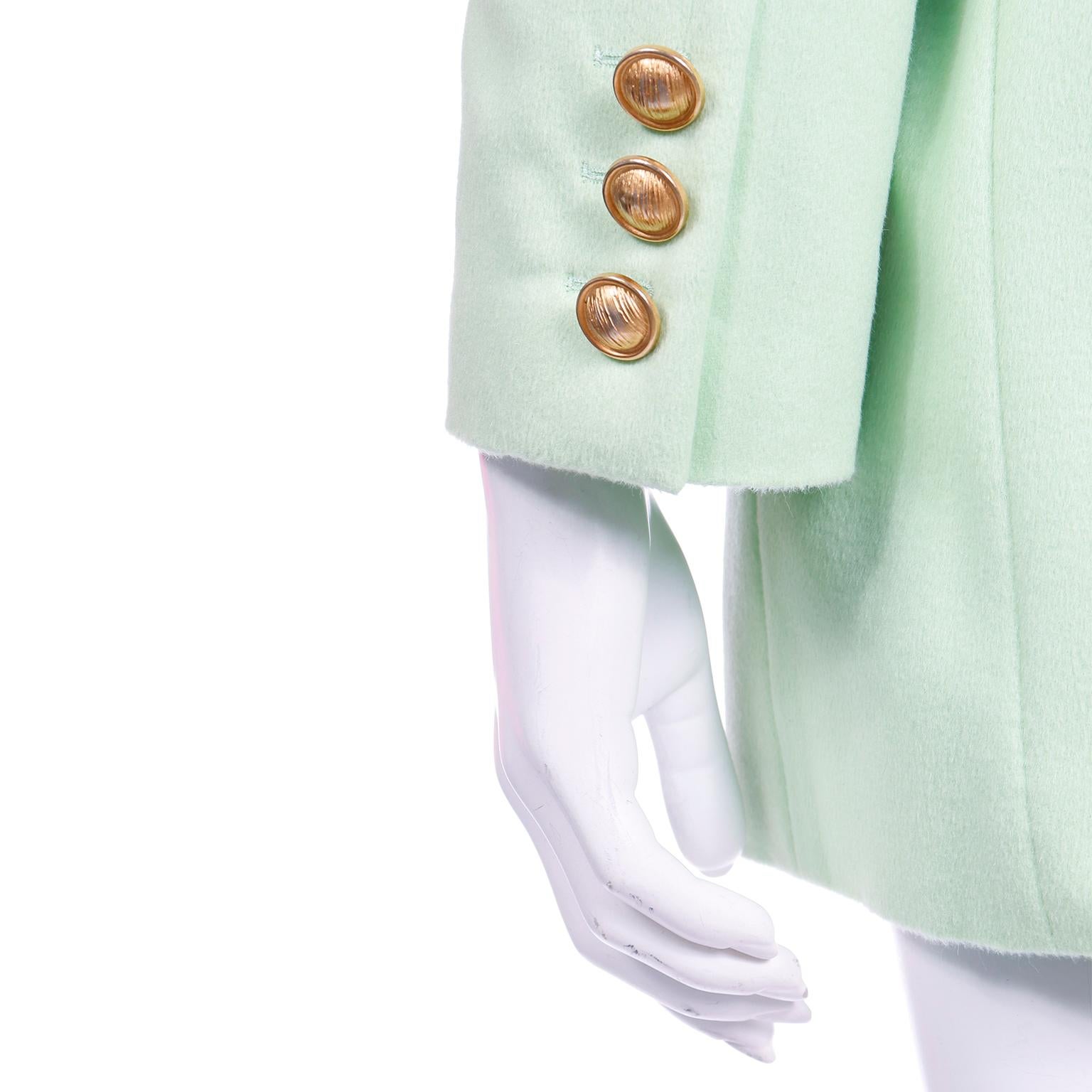 Margaretha Ley Escada Mint Green Cashmere Blend Double Breasted Blazer Jacket For Sale 5