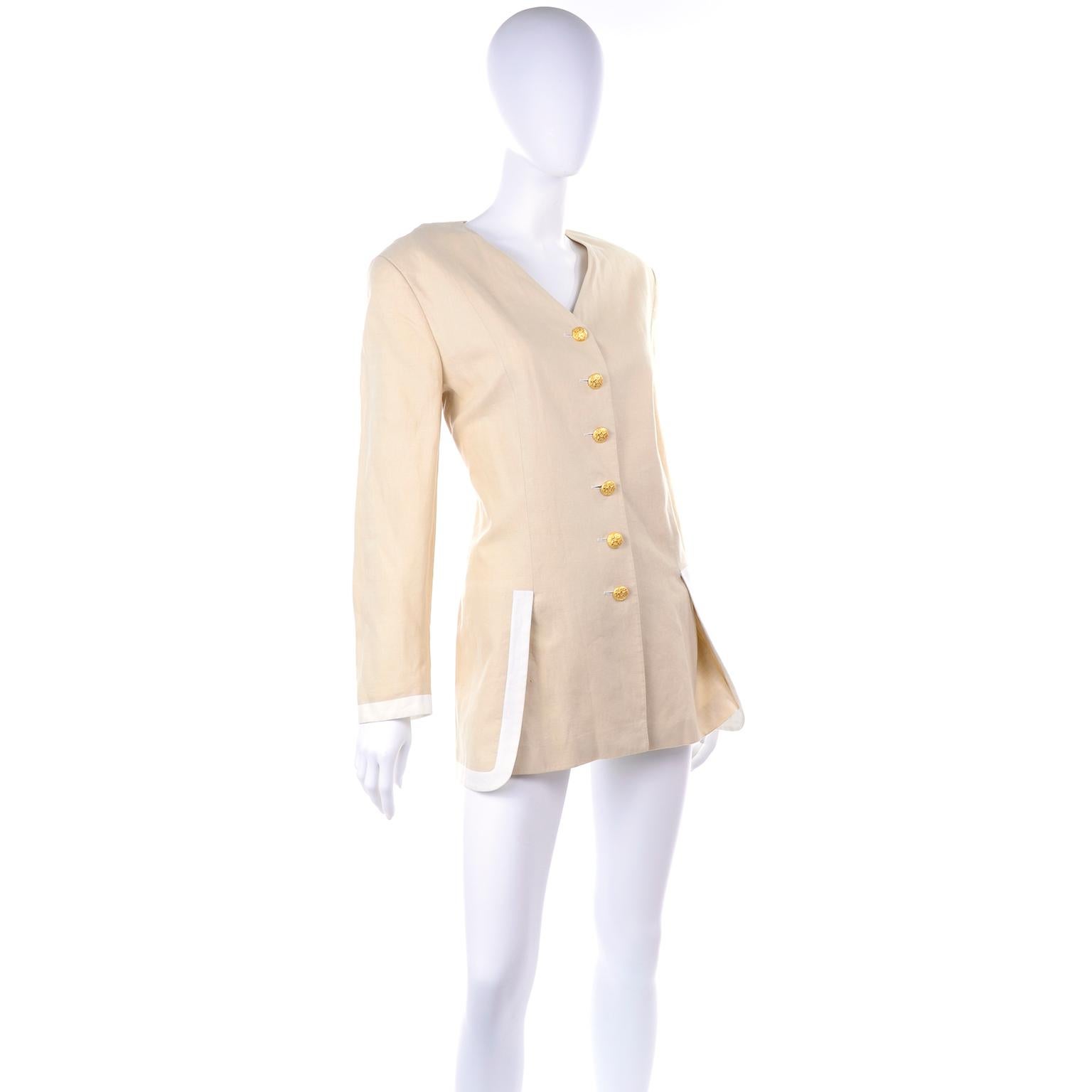 Margaretha Ley Vintage Escada Linen Blazer Jacket with White Trim & Gold Buttons In Excellent Condition In Portland, OR
