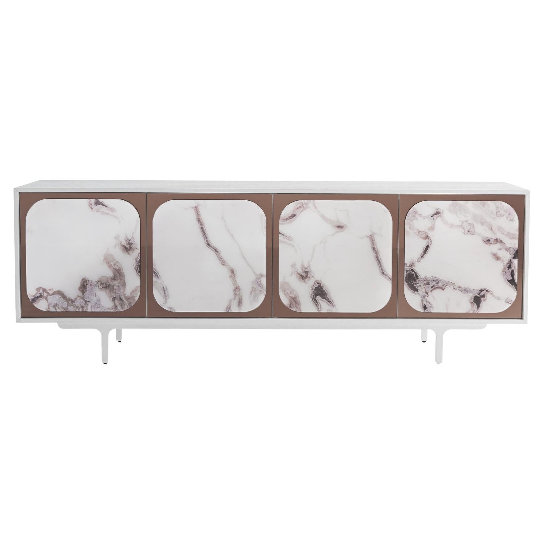 Cómoda Margarette, cuatro puertas, de Morica Design