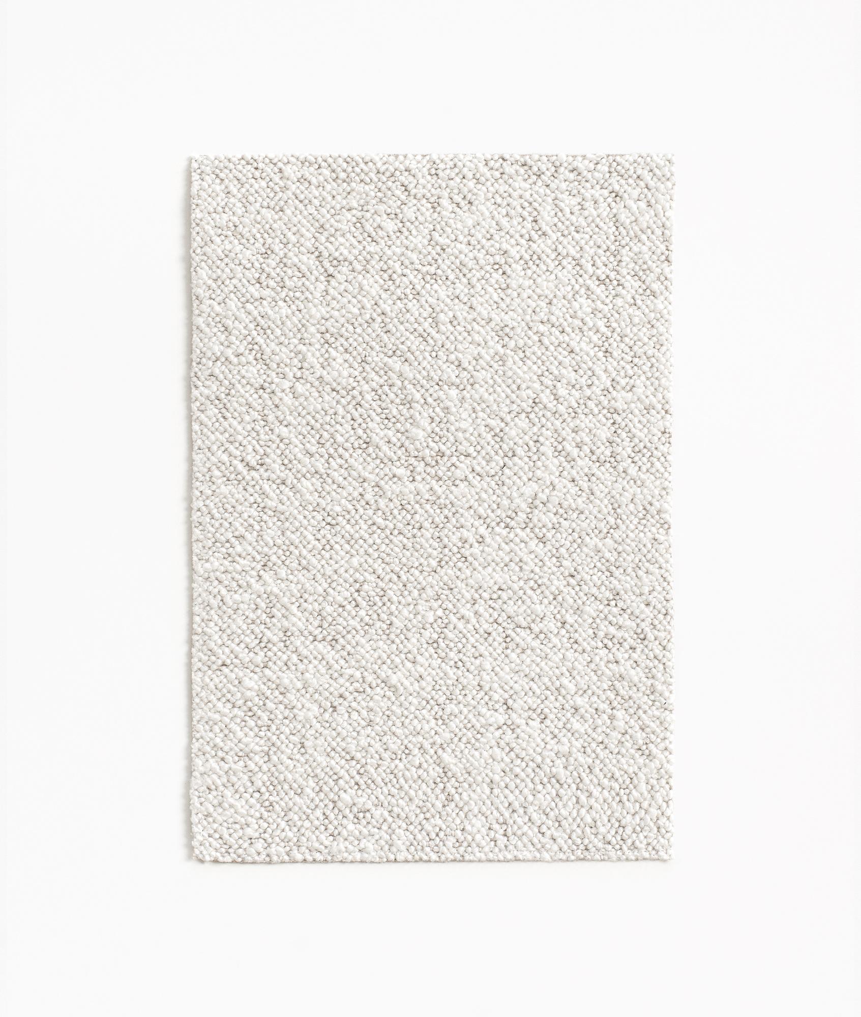 Benannt nach ihrer geliebten Großmutter Marga von Dardel, die Liljencrantz als wichtigstes Vorbild in ihrem Leben bezeichnet, verspricht dieser elegante Loungesessel, zu einem grundlegenden Element zu werden, um einem Interieur Wärme und