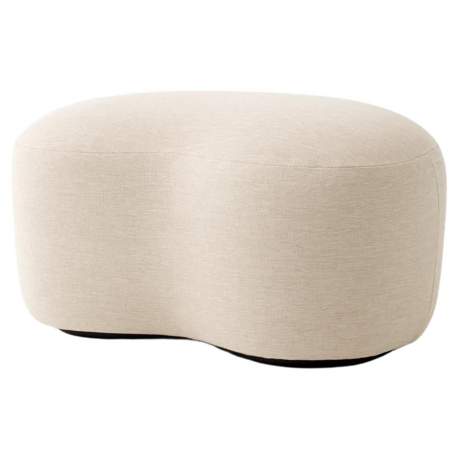 Pouf LC5 di Margas - Argilla 011 e base nera -  di Louise Liljencrantz