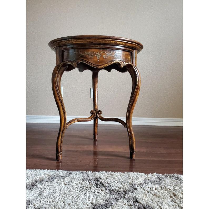Marge Carson Les Marches Accent Table  For Sale 1