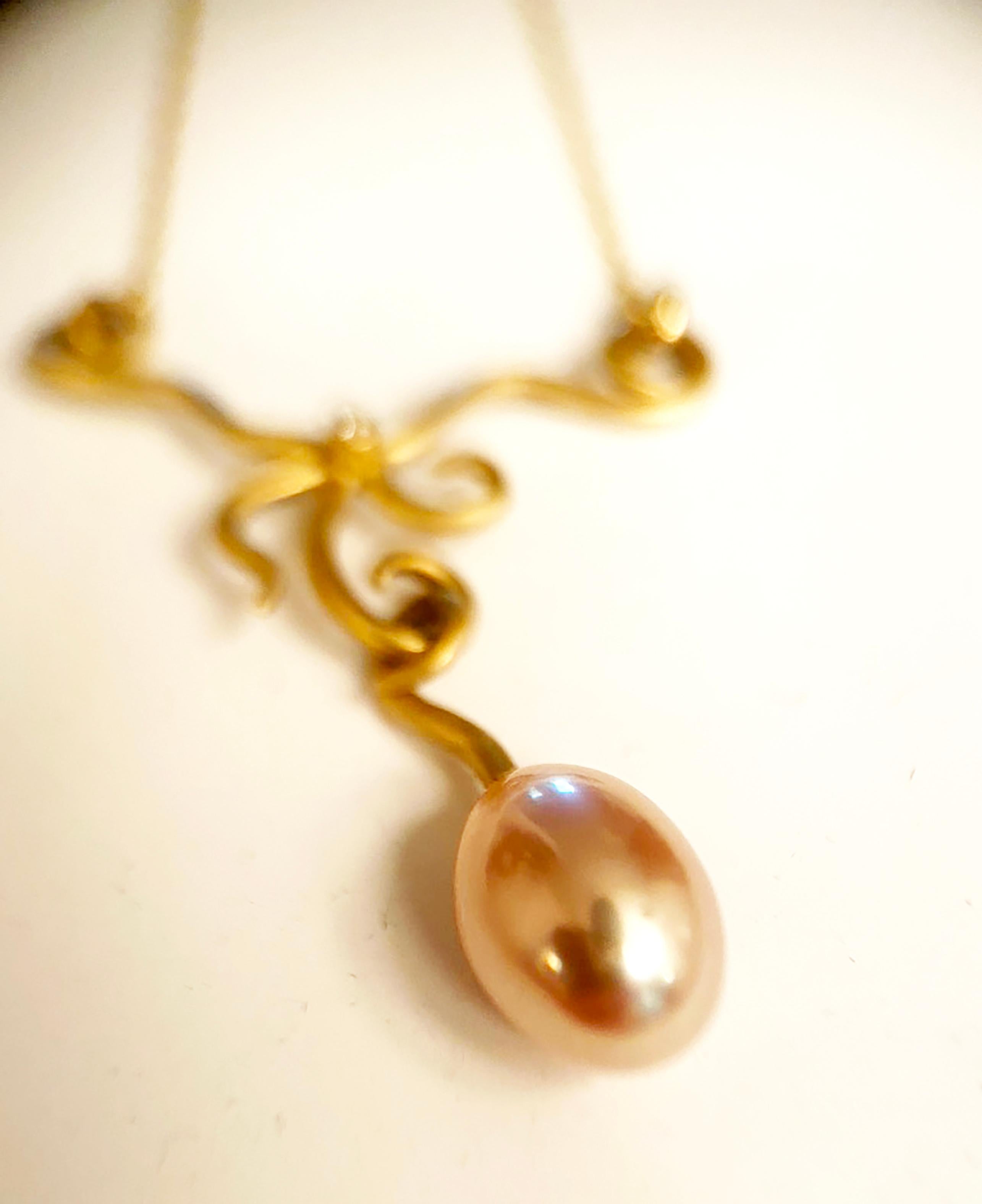 Artisan Margery Hirschey 18 Karat Gold Lavalier with Diamond and Pearl Drop For Sale