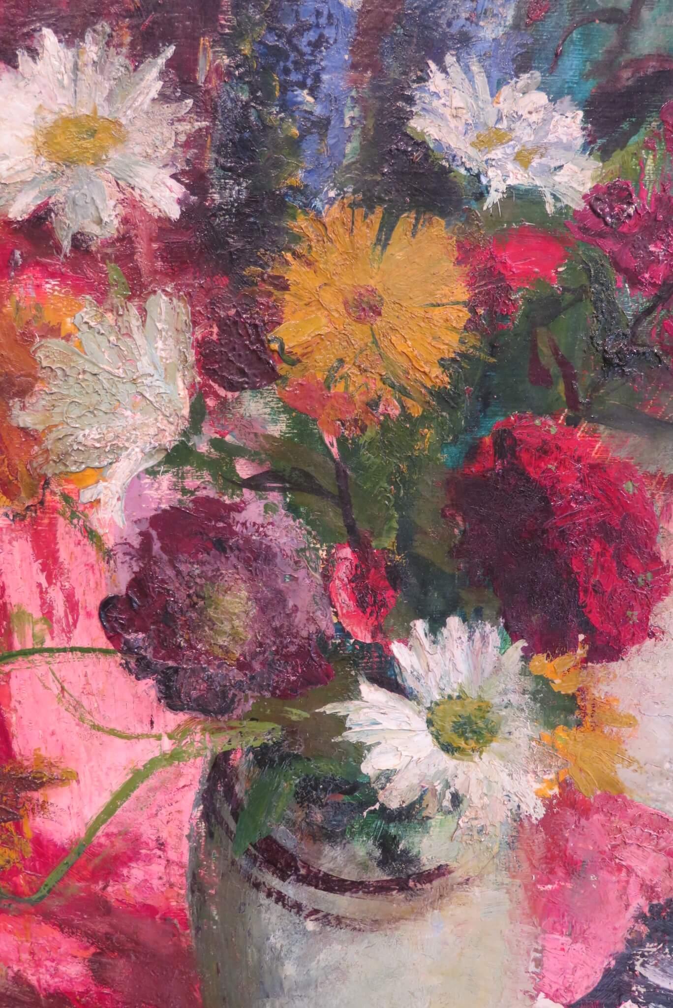 Mid Century Scottish post impressionist oil painting STILL LIFE OF FLOWERS - Post-Impressionist Painting by Margery Noel Slaney 