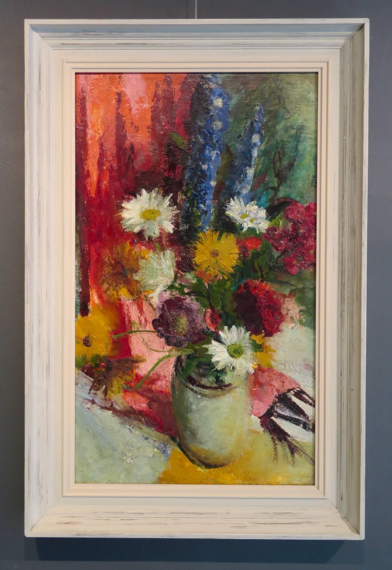 Mid Century Scottish post impressionist oil painting STILL LIFE OF FLOWERS For Sale 1