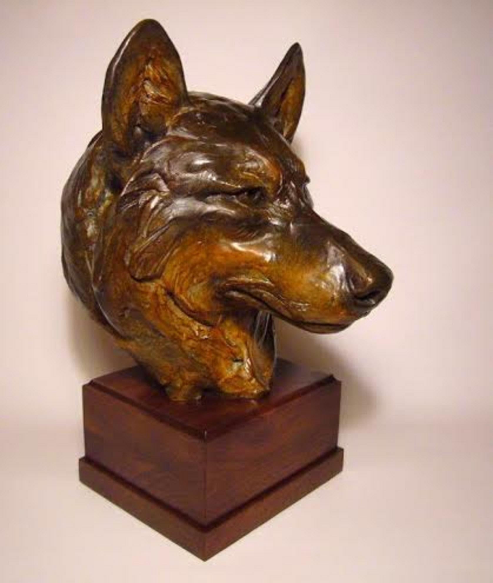 Vigilancia silenciosa - Sculpture de Margery Torrey