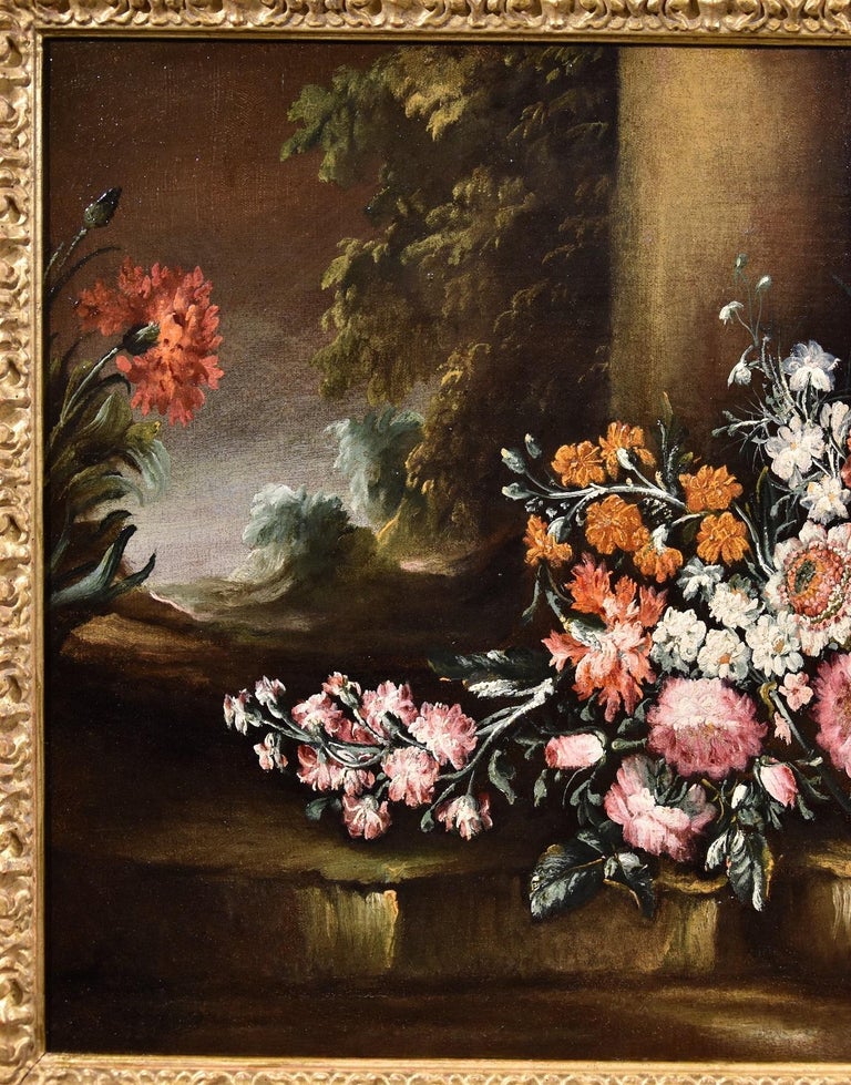 Lombard school of the eighteenth century
Margherita Caffi (Cremona 1647 - Milan 1710), circle
Still life of outdoor flowers

oil on canvas (61 x 89 cm. - with frame 78 x 104 cm.)

The present still life of flowers - of which the pendant is also