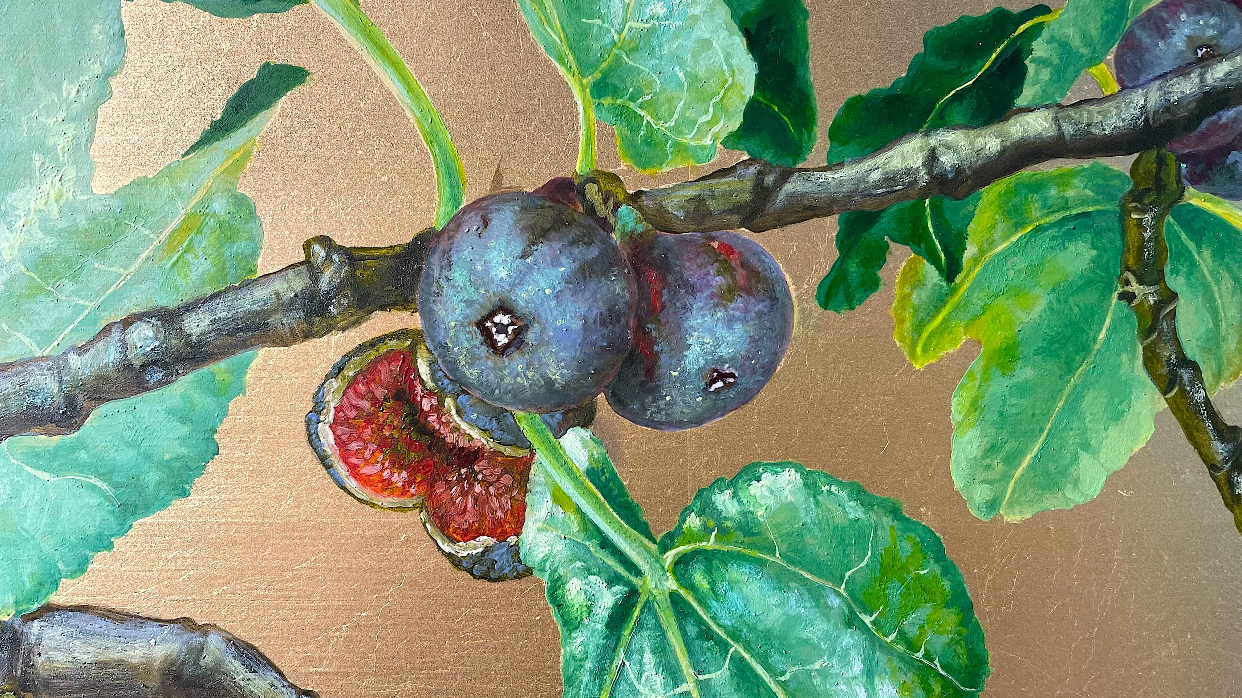 Lovely fig branch with juicy fruit on a golden background by botanical artist - Naturalistic Painting by Margherita Leoni