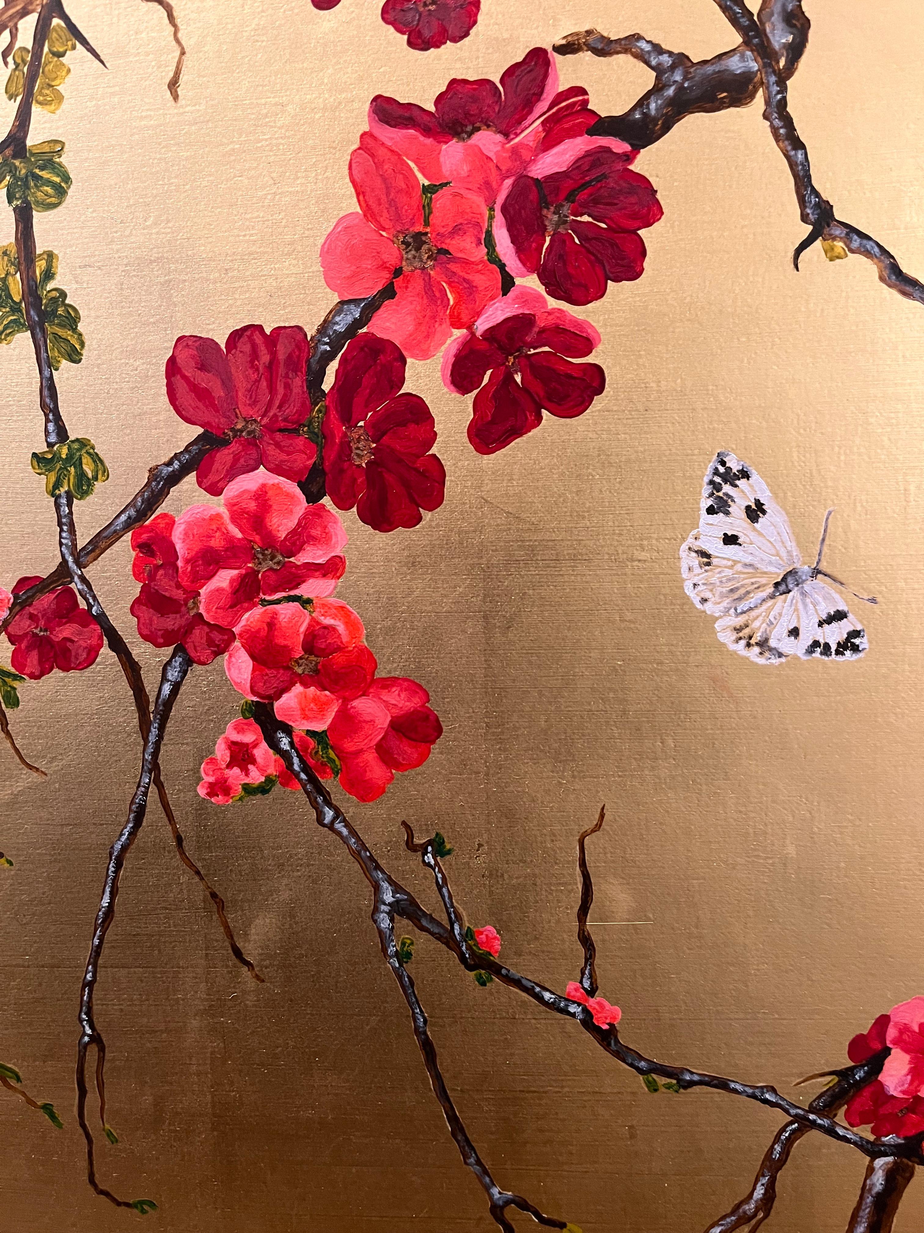 On a self-prepared stainless gold-leaf background, Margherita Leoni has painted lavish and luxuriant red Cydonia flowers hanging from their branches. Butterflies spin gracefully around them.

Due to her sophisticated and mature style, Margherita
