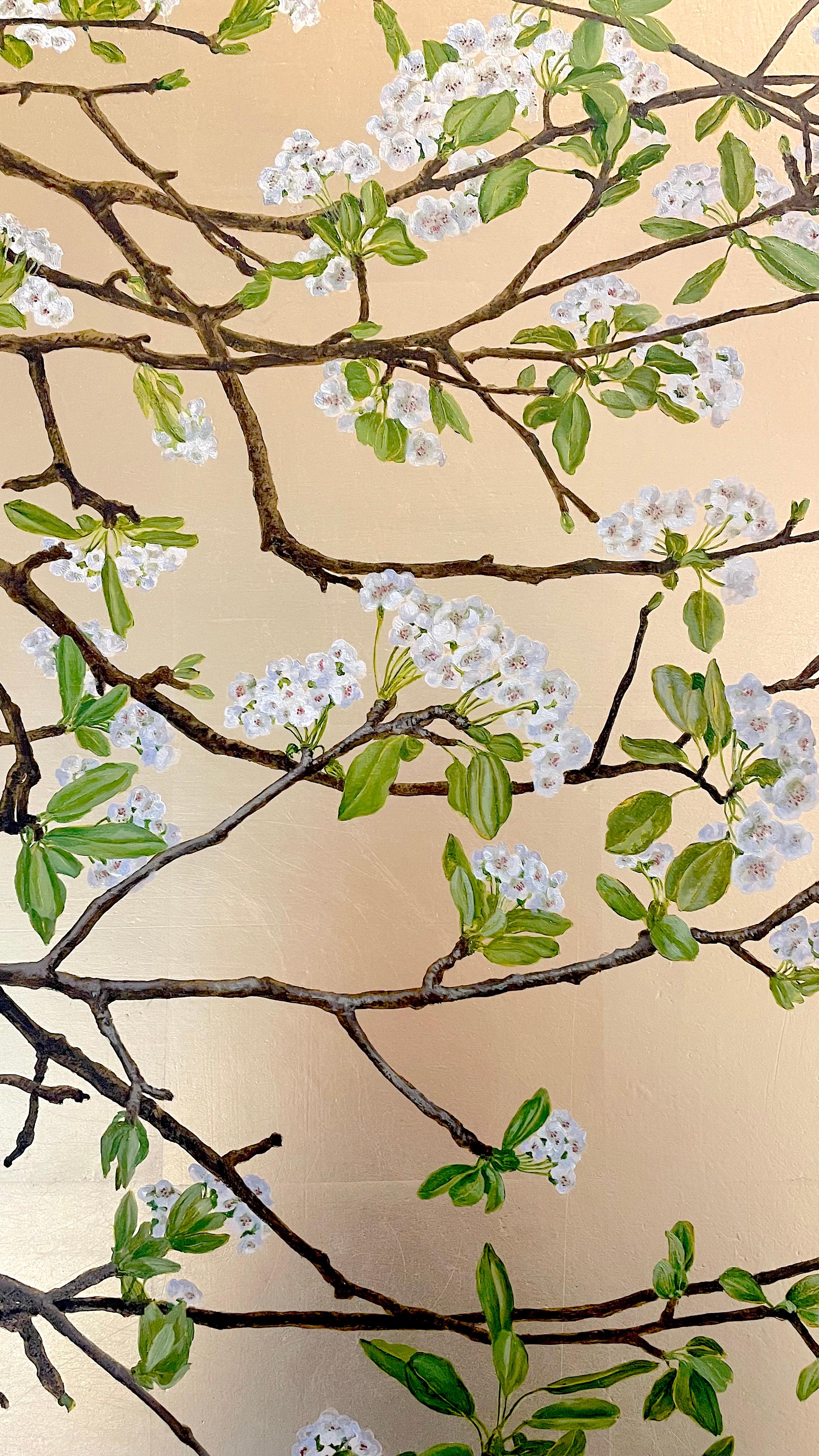 Thriving pear tree flowering on a golden background skilfully executed - Naturalistic Painting by Margherita Leoni