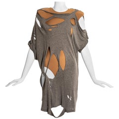 Margiela - Ensemble body en coton froncé gris avec t-shirt et lycra nu, printemps-été 2009
