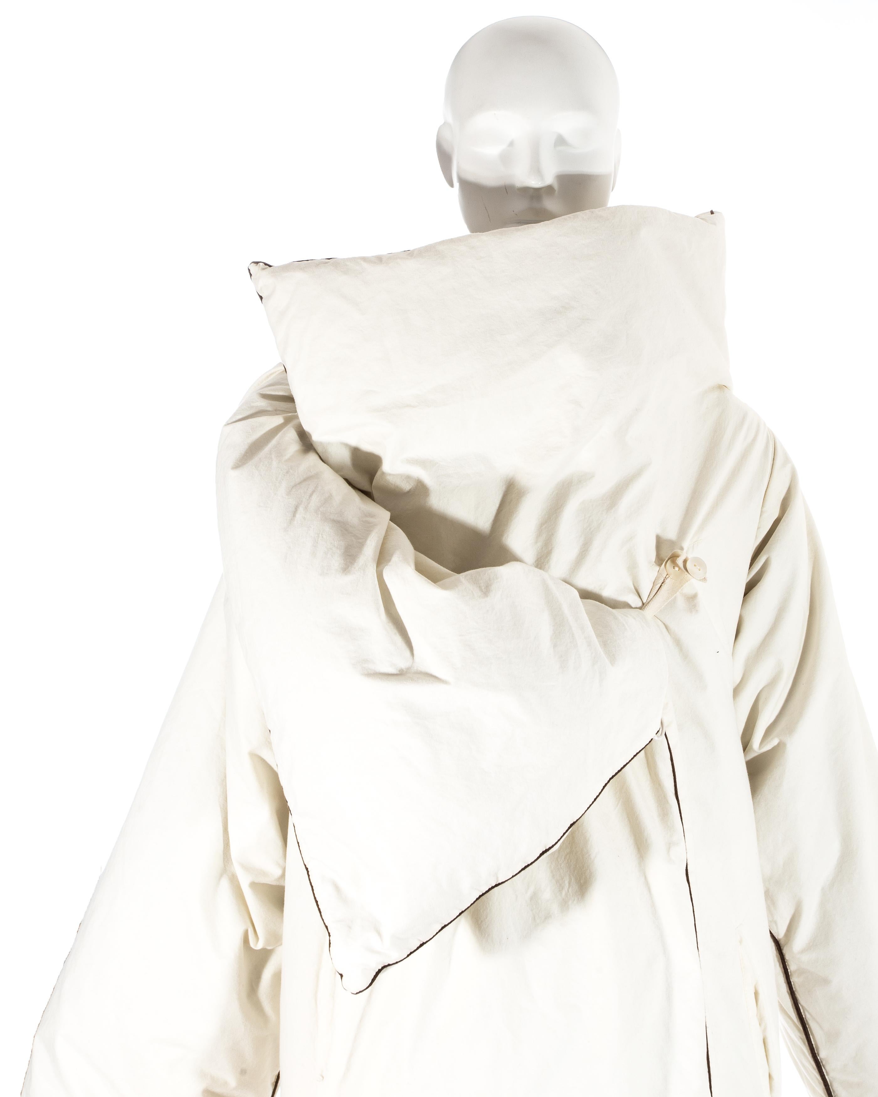 Margiela ivory cotton down filled duvet coat with brown wool cover, fw 1999 In Excellent Condition For Sale In London, GB