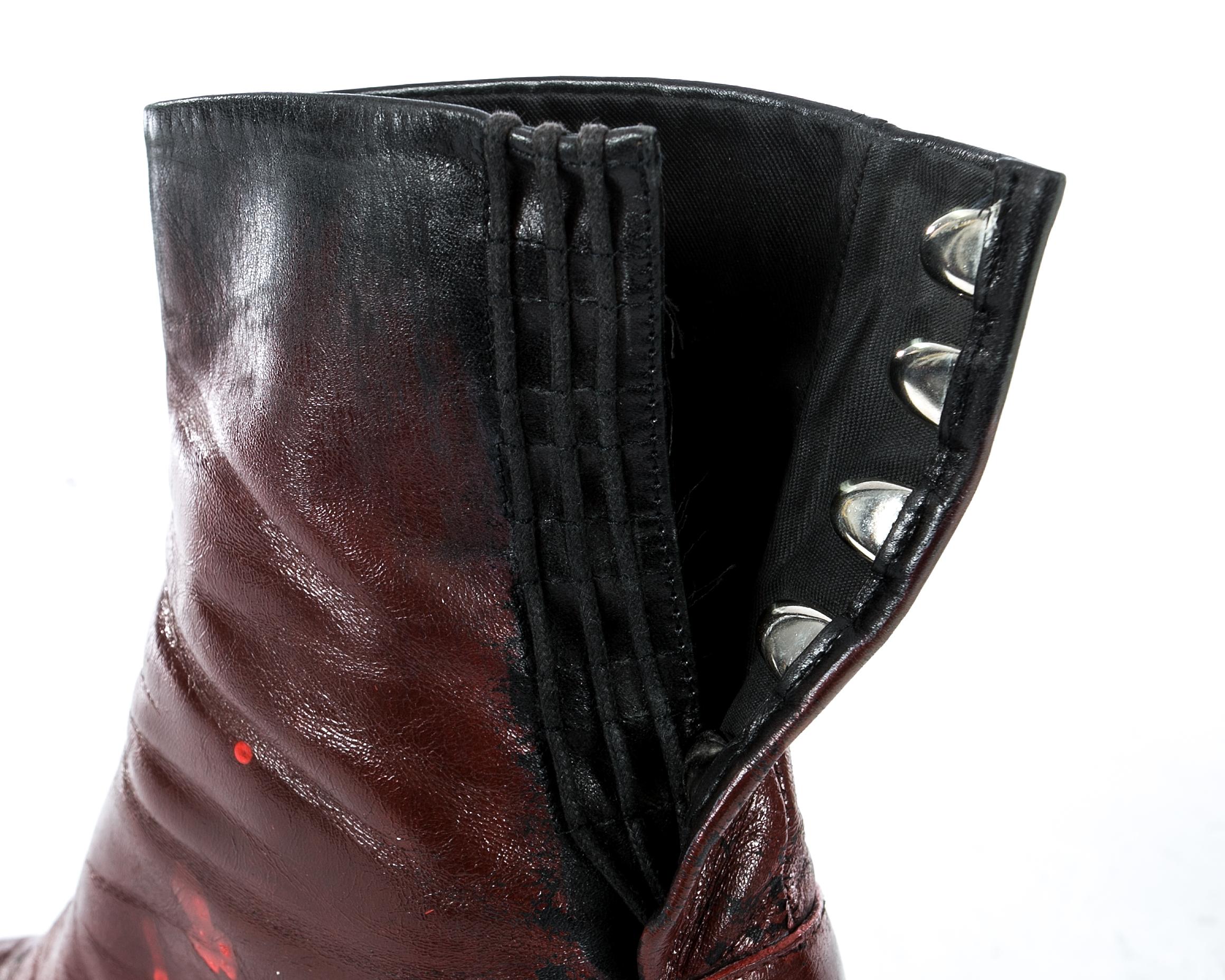 Margiela red leather painted tabi boots, fw 1995 For Sale 1
