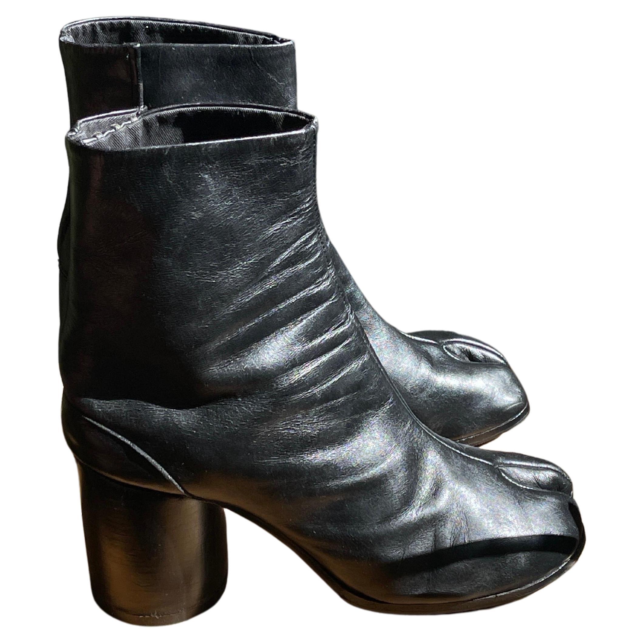 Margiela Tabi Boots Black 1990s Originals size 39 U.K. 6 For Sale