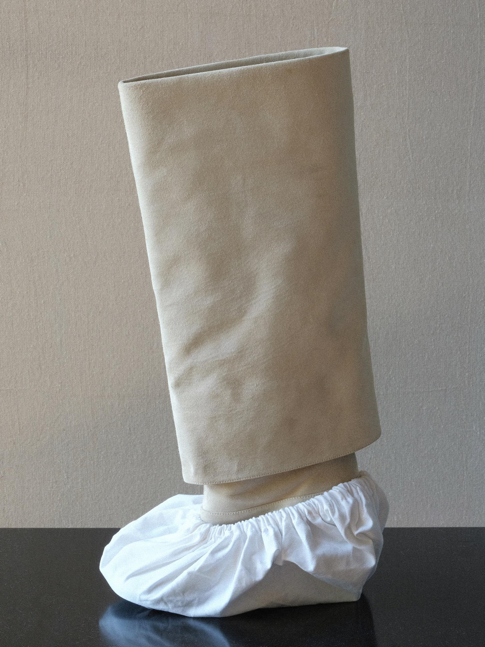 Margiela Tabi Knee High Suede Trompe L'oeil Light beige/ivory 37 6