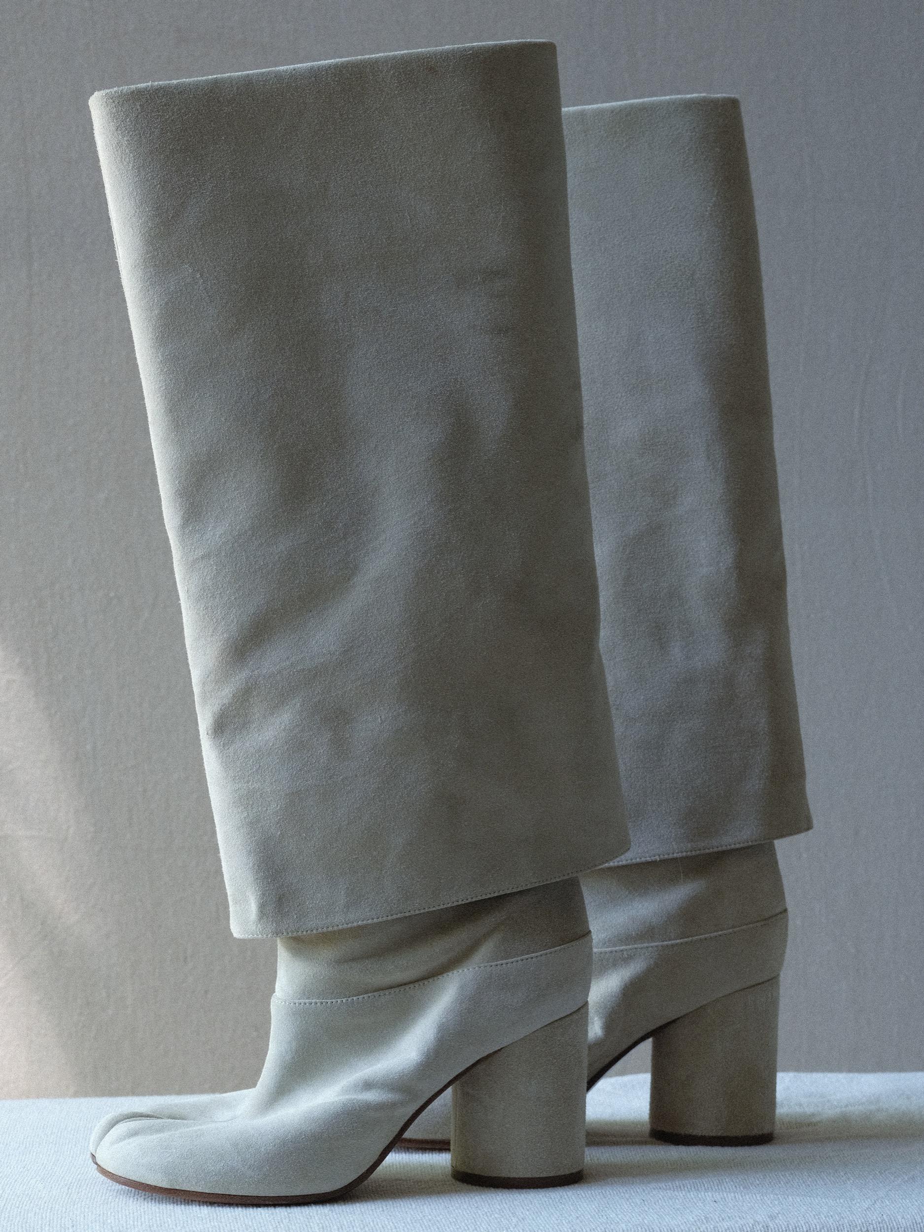 Women's or Men's Margiela Tabi Knee High Suede Trompe L'oeil Light beige/ivory 37