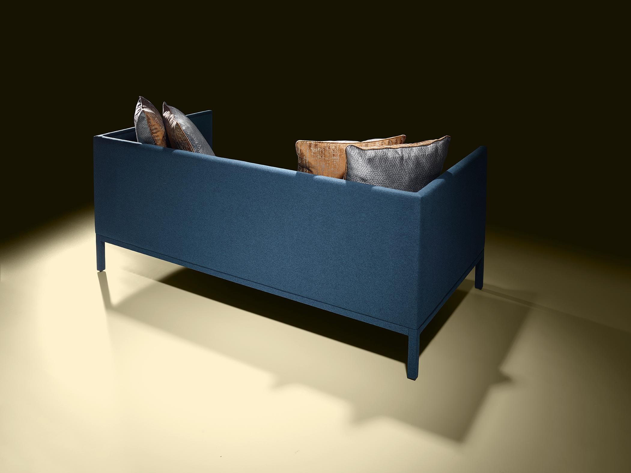 Sofá Margot Contemporáneo y Personalizable con Seis Cojines by Luísa Peixoto en venta 8