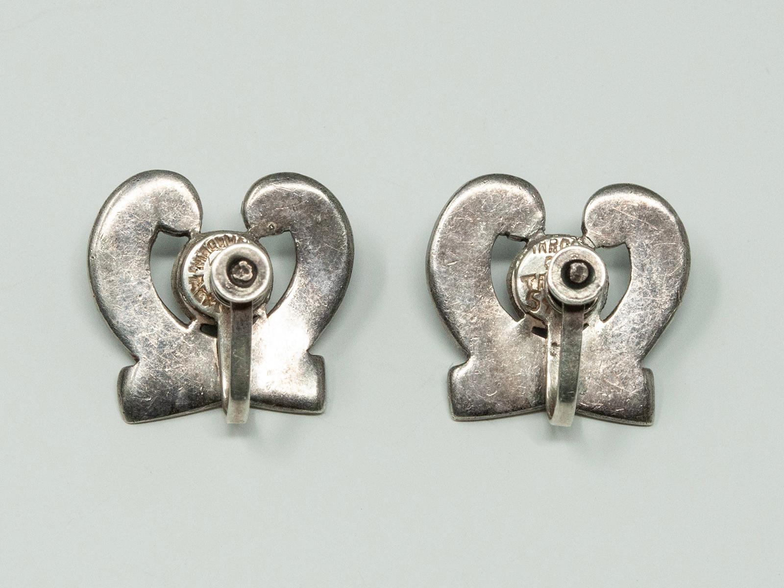 Margot De Taxco Collier en émail et argent et deux paires de boucles d'oreilles en vente 3