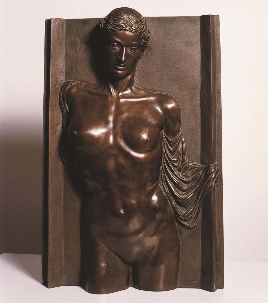 Margot Homan Figurative Sculpture - Amazone Bronze Sculpture Contemporary Classical Mythology 